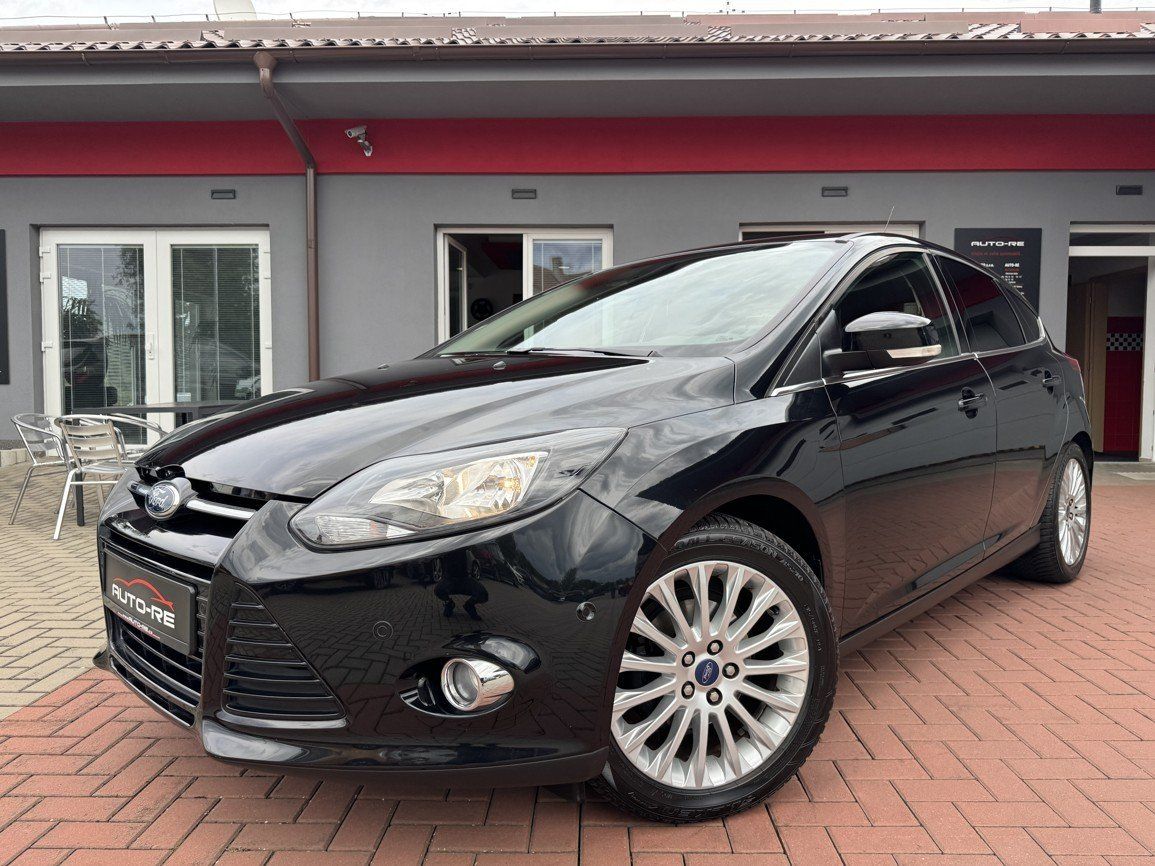 Ford Focus, 1.6Ti-VCT 92kW Navi Digi Klima - fotka 4