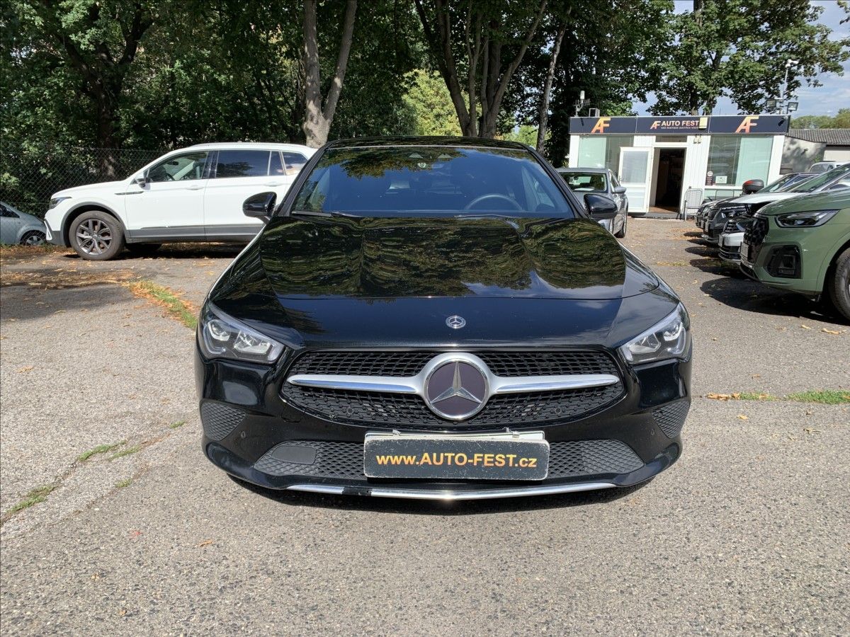 Mercedes-Benz CLA, 2,0 200D - fotka 2