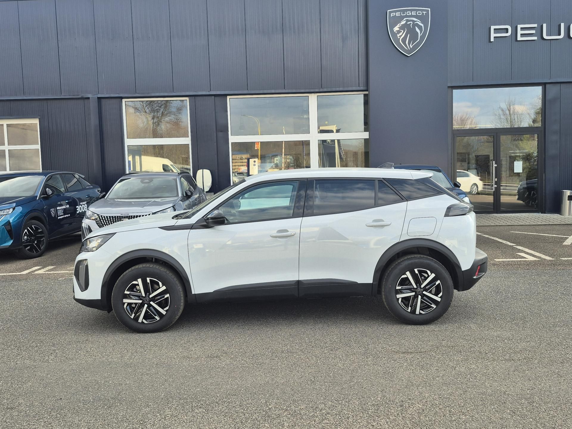 Peugeot 2008, BUSINESS TURBO 100 S&S MAN6 - fotka 2