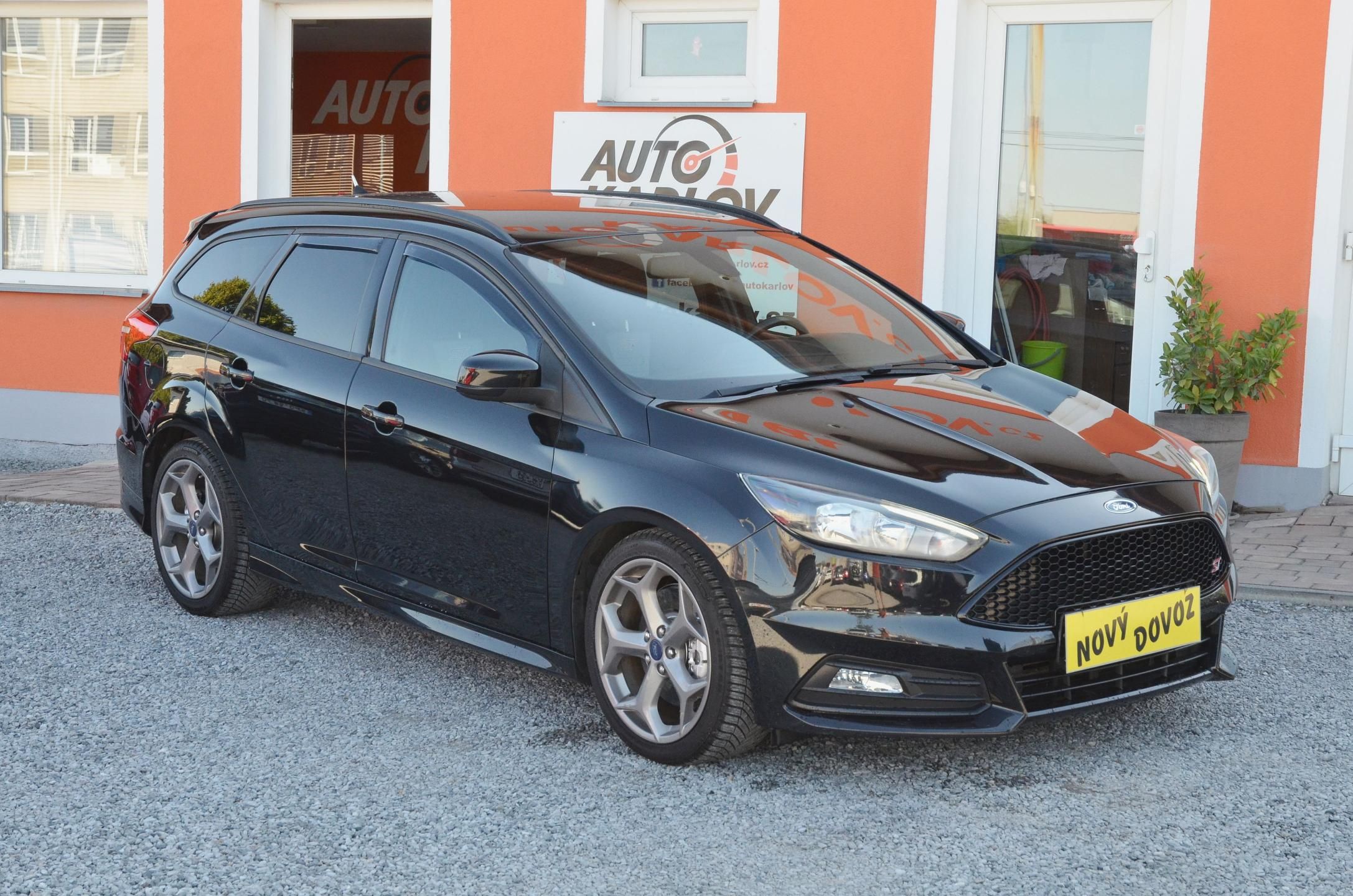 Ford Focus, ST 2.0 184kW RECARO