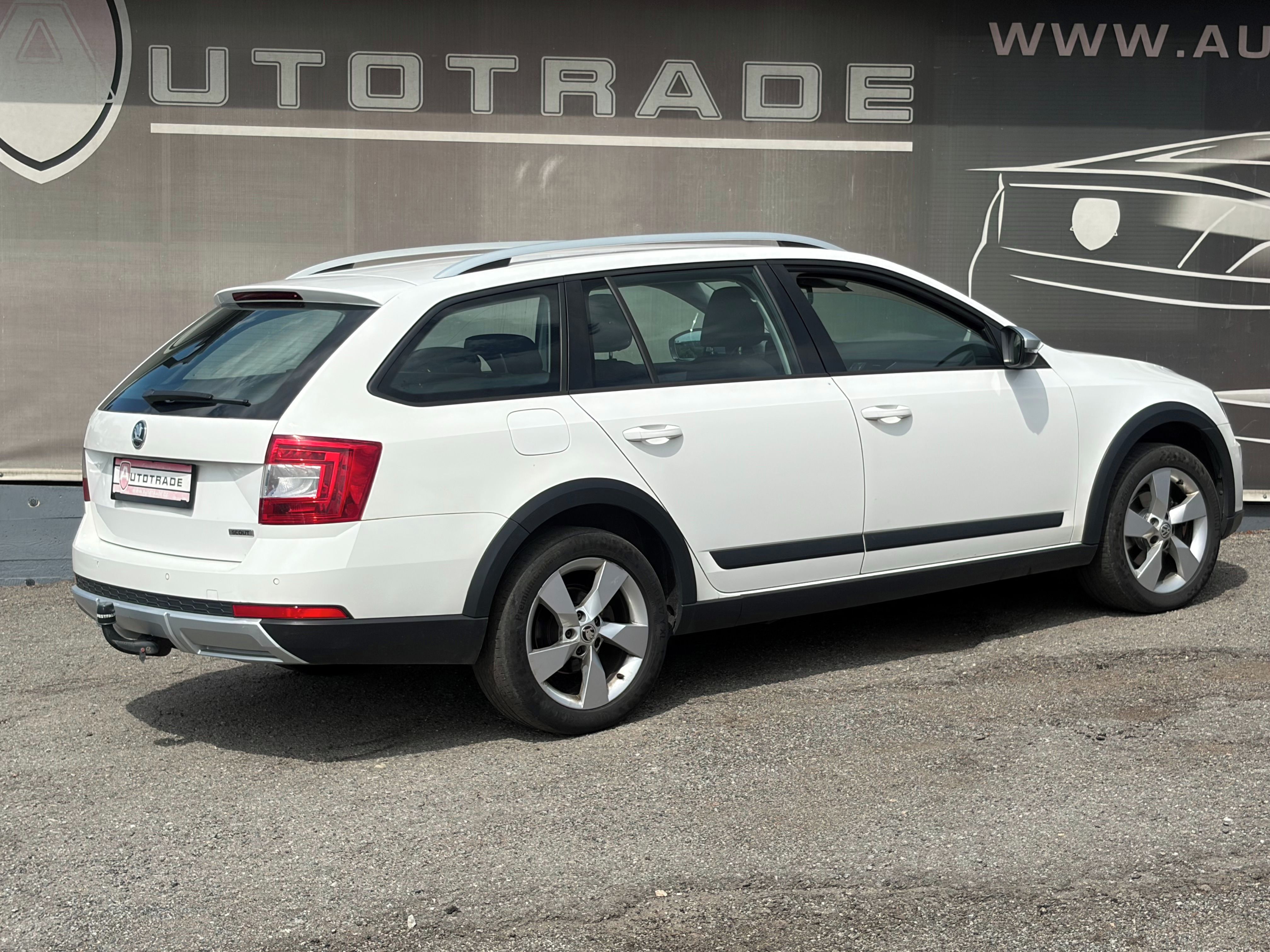 Škoda Octavia, SCOUT 2.0 TDi 110kW, Tažné - fotka 4