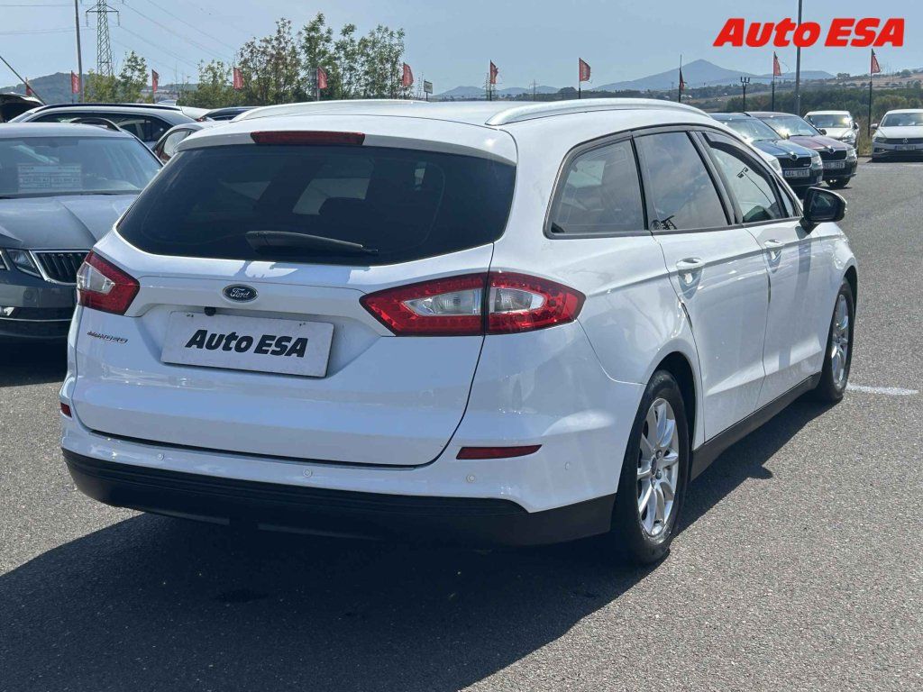 Ford Mondeo, 1.5 TDCi,2.maj,ČR,navi - fotka 4