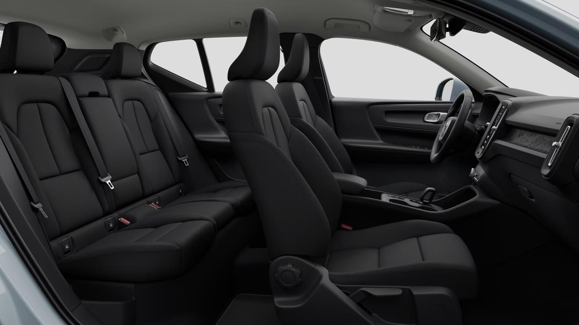 Volvo XC40, B3 AUT ESSENTIAL - fotka 4