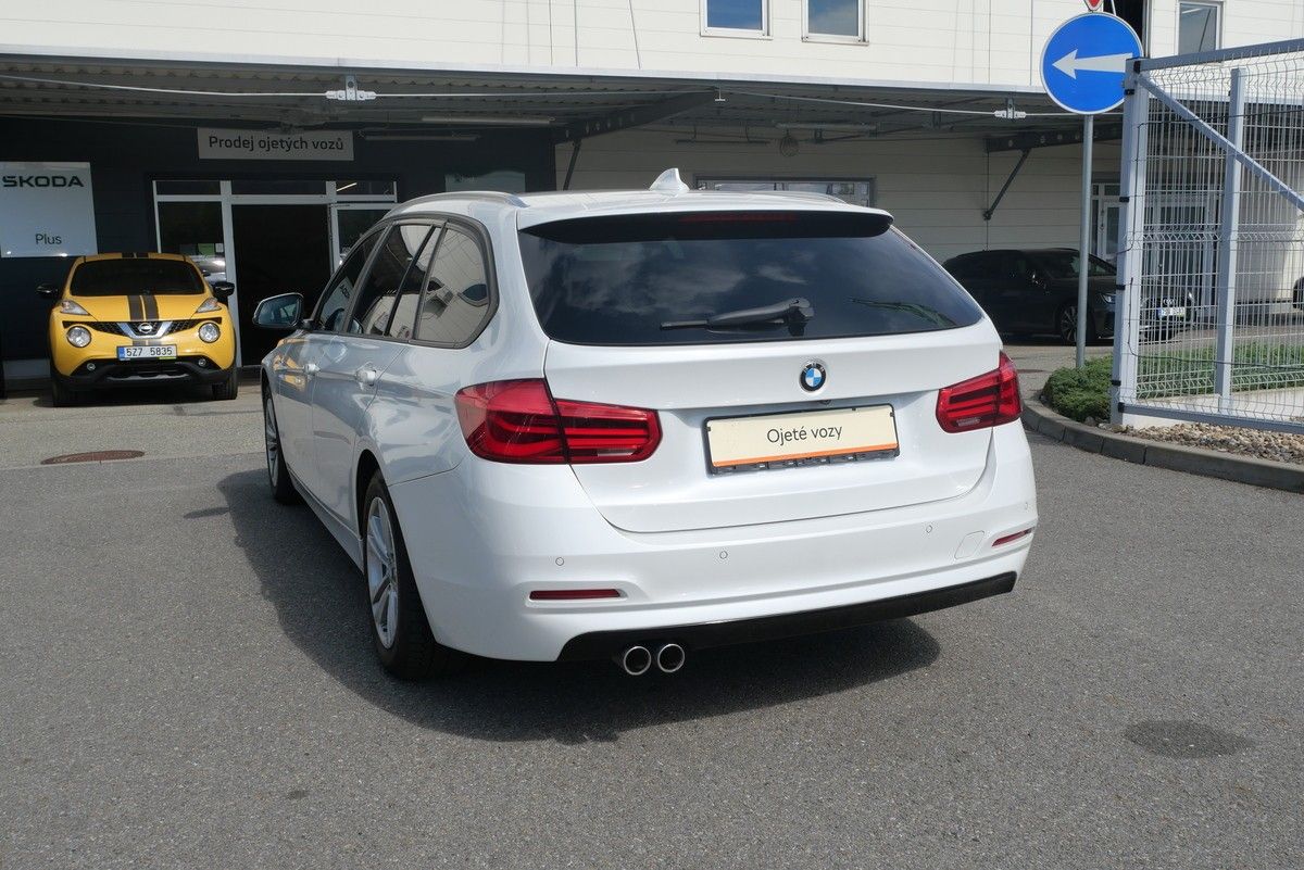 BMW Řada 3, 2.0 d 120 kW - fotka 4