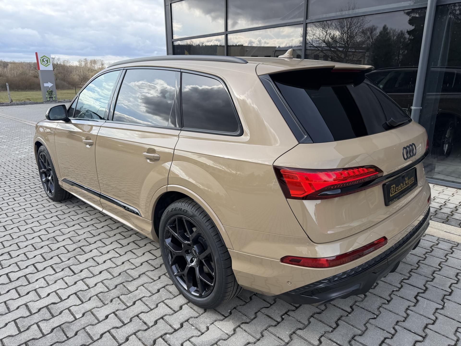 Audi Q7, 50TDI 210kW S-LINE GRAVITY ASS - fotka 6