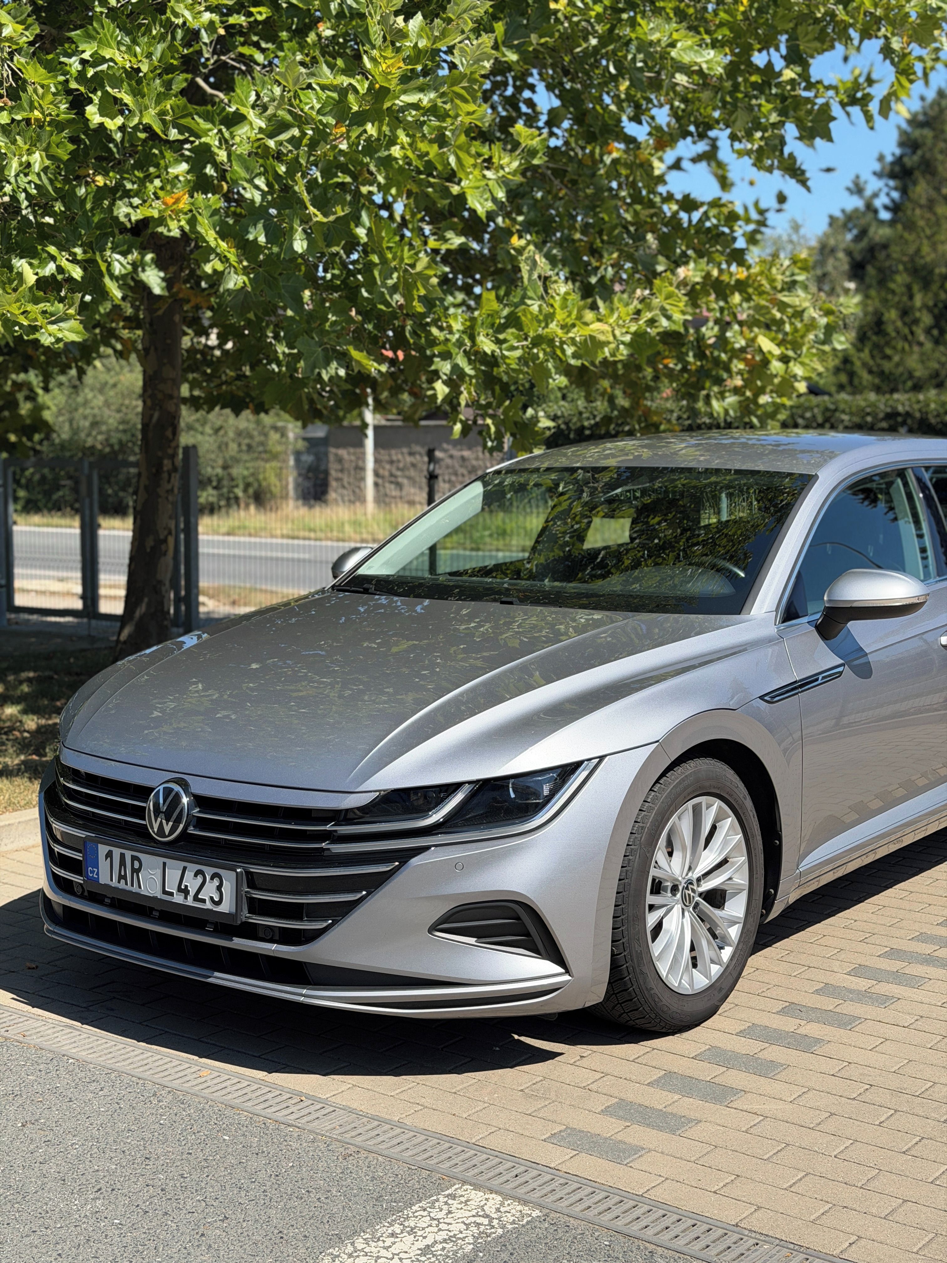 Volkswagen Arteon, VW ARTEON 2.0 TDI 110 kW DSG - fotka 4