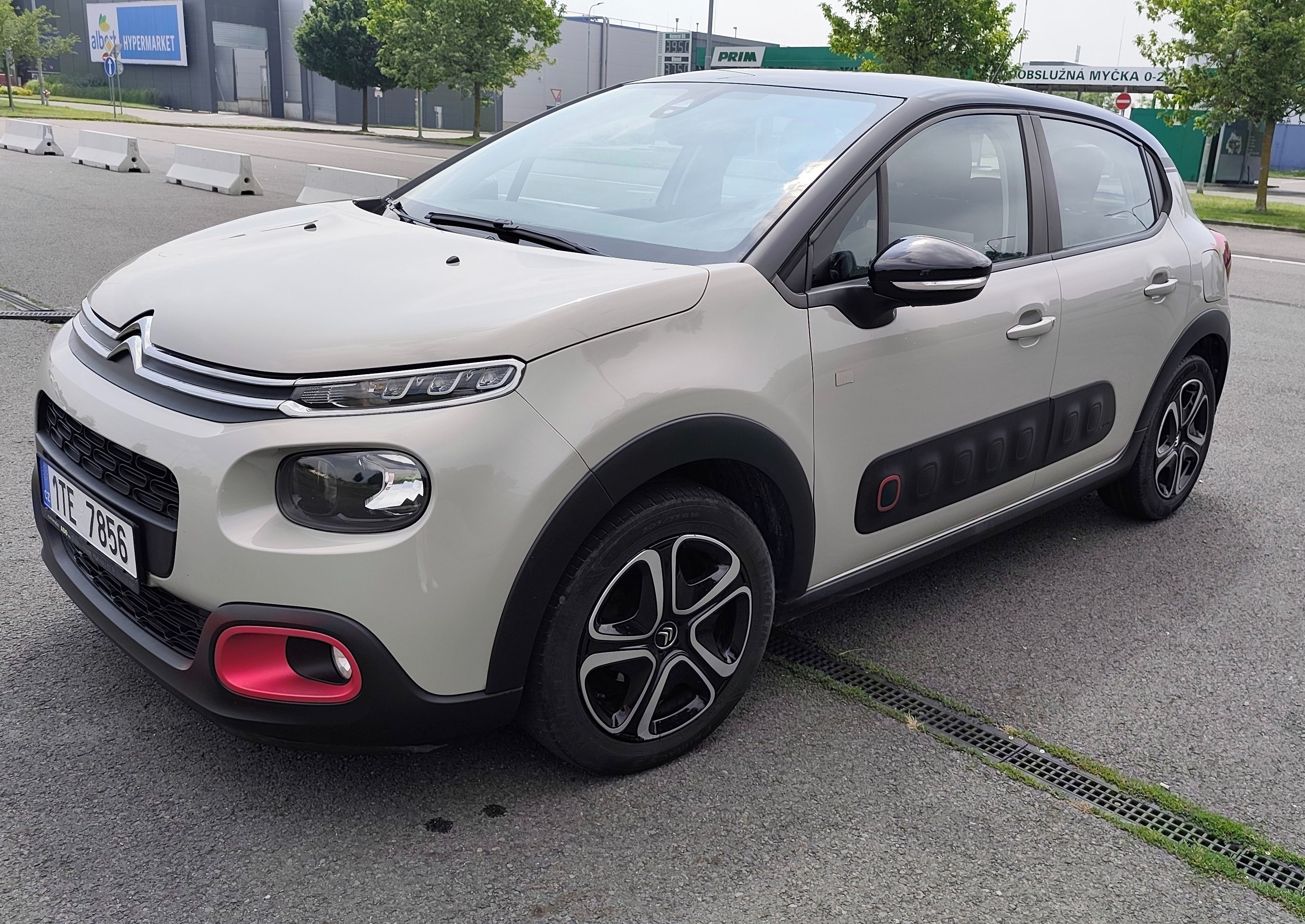 Citroën C3, r. 2018, 35 tis.km, edice Elle - fotka 6