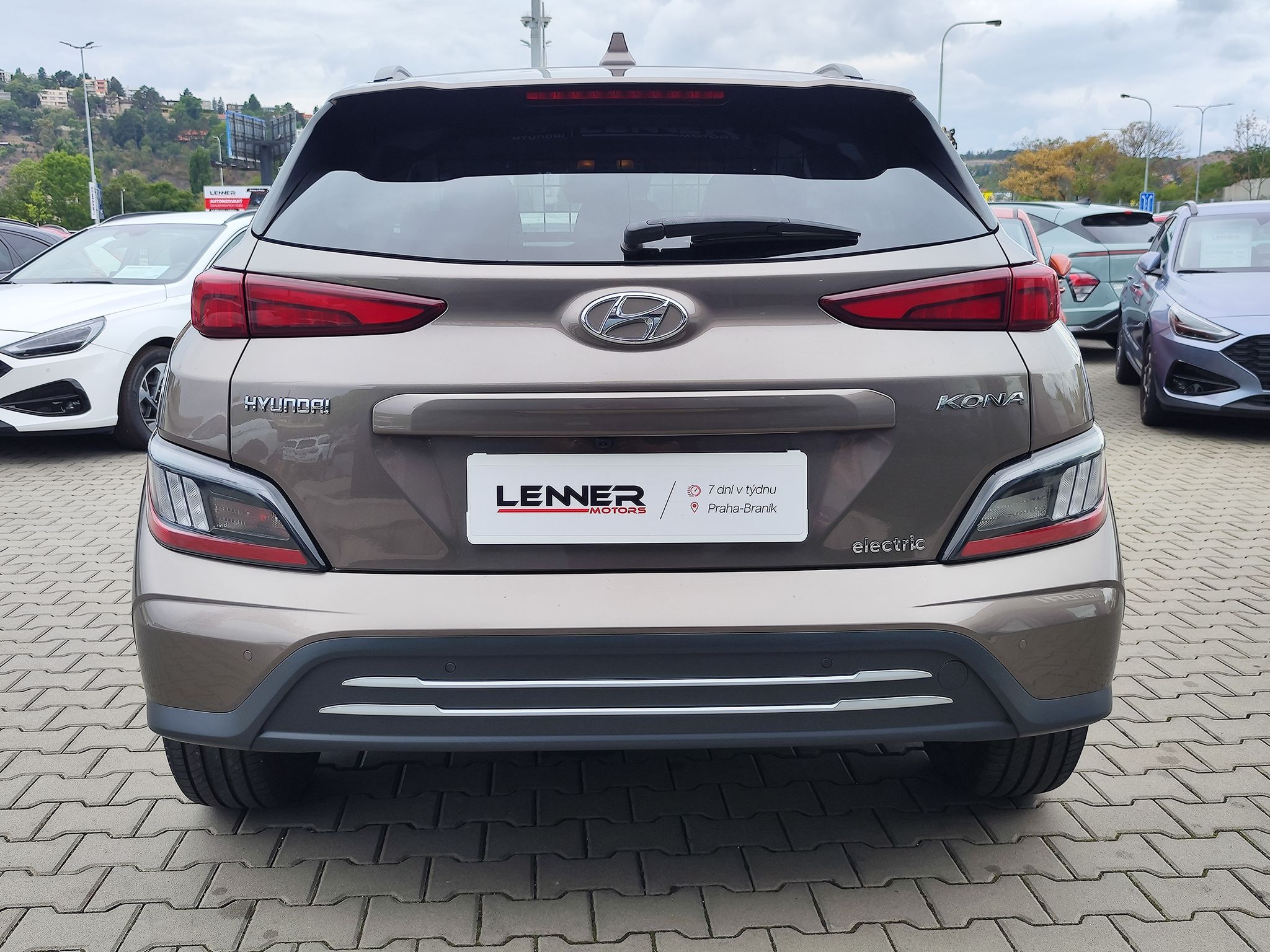 Hyundai Kona, EV/64kWh Czech Edition AT - fotka 6
