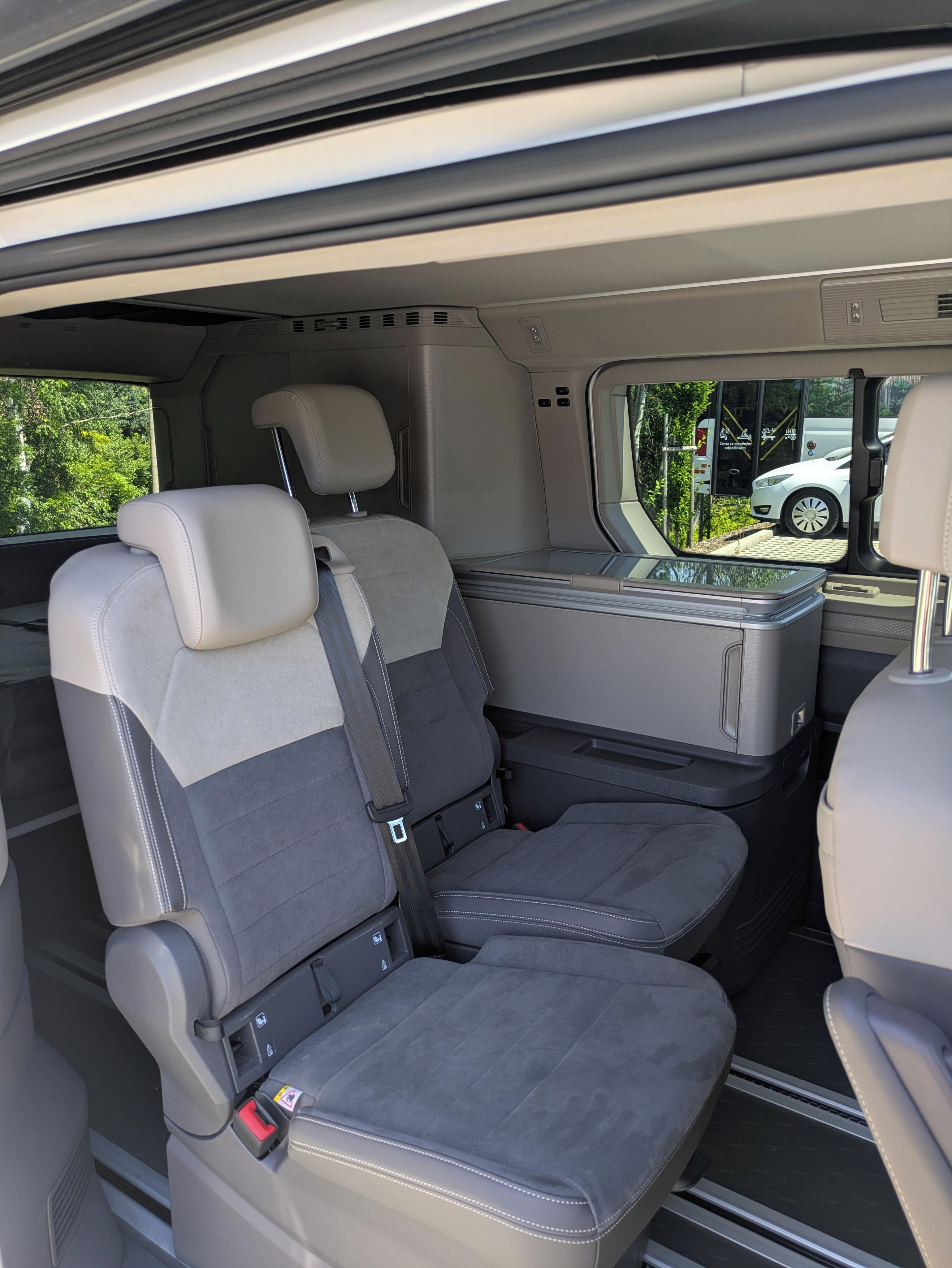 Volkswagen California, California COST 1,5 TSI PHEV - fotka 5