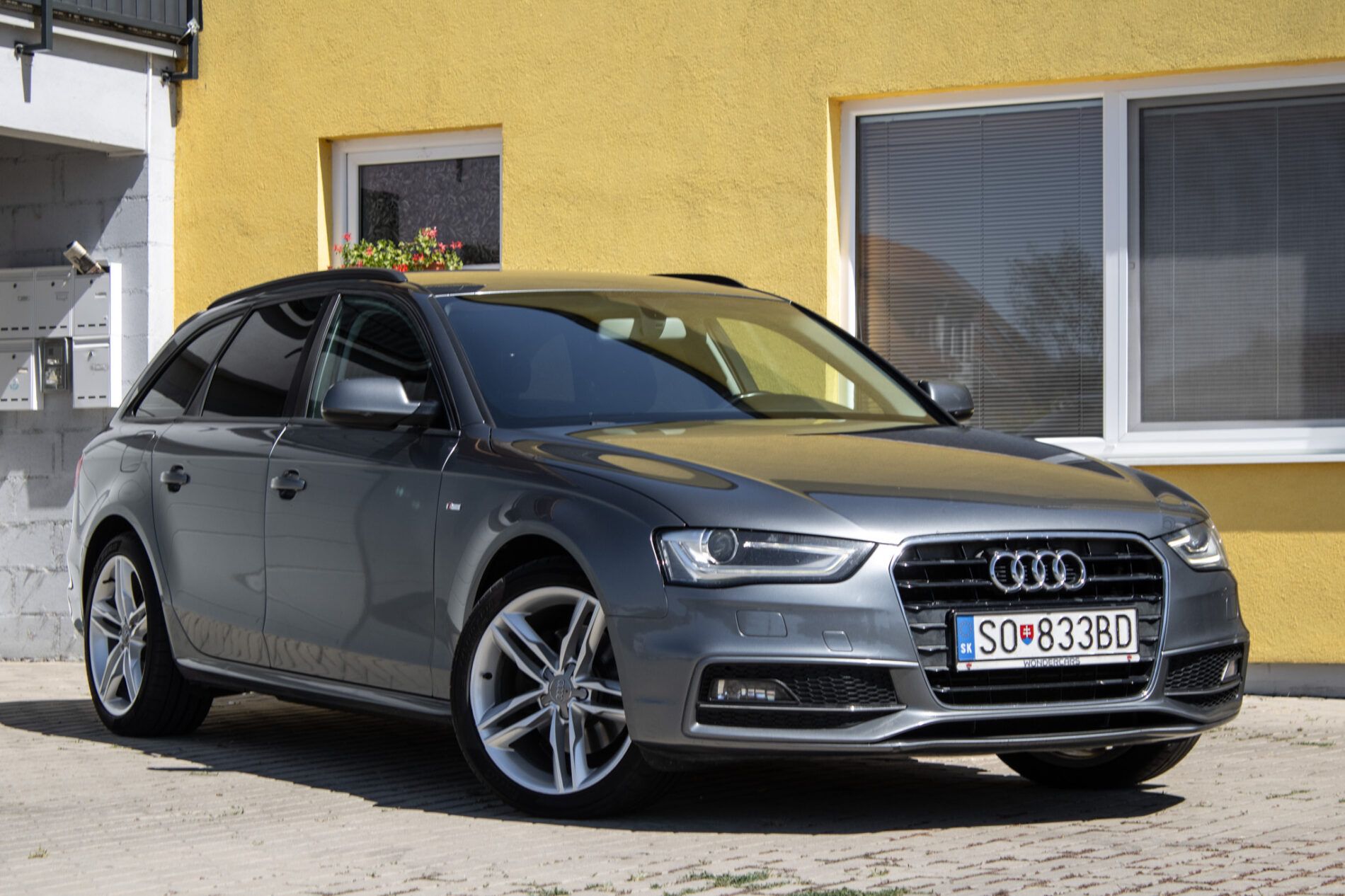 Audi A4 Avant - fotka 3
