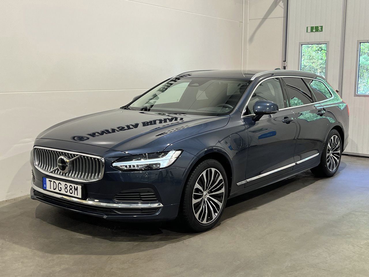 Volvo V90, Recharge T6 Core Kamera BLIS - fotka 2