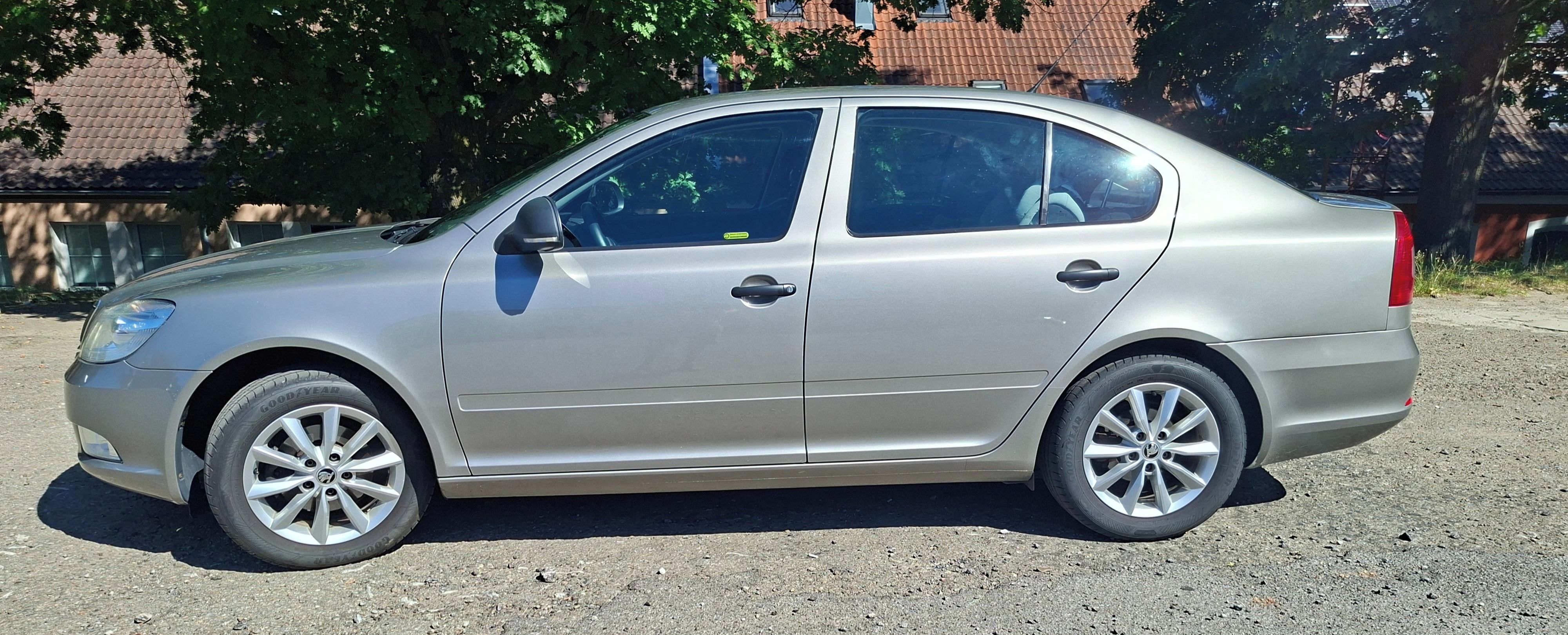 Škoda Octavia, Škoda octavia 1.6MPI ČR - fotka 2