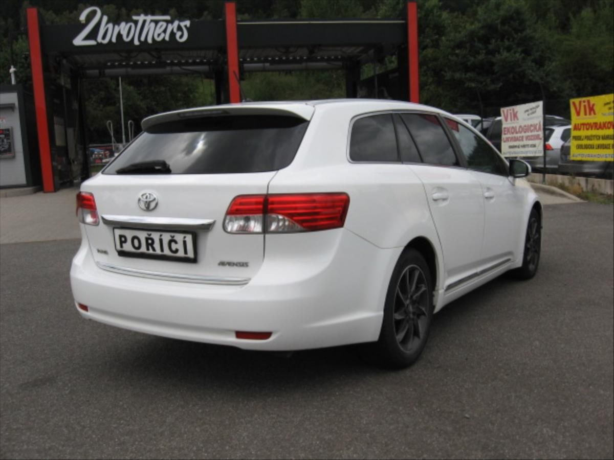 Toyota Avensis, 2,0 D-4D Gustav - fotka 6