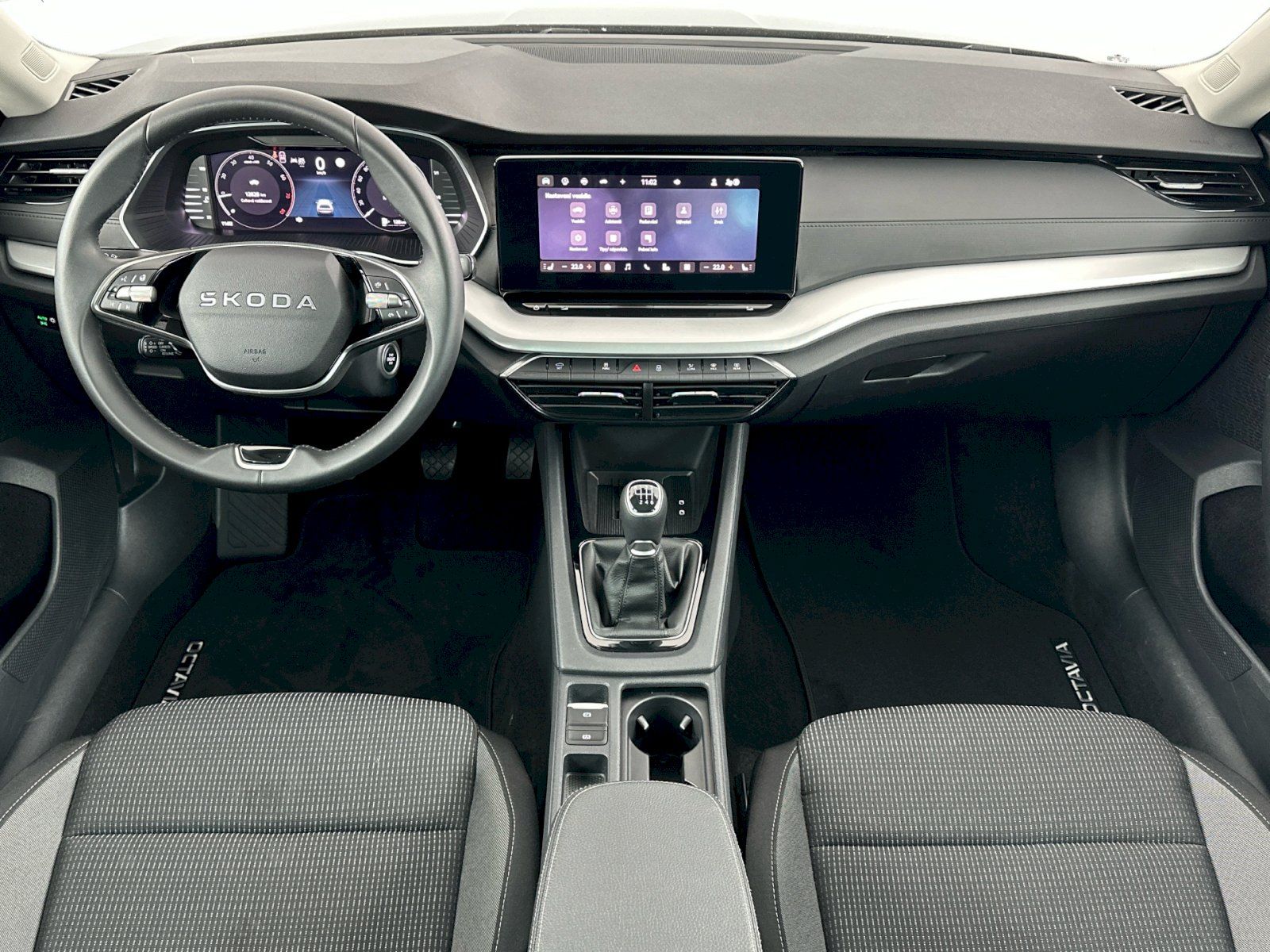 Škoda Octavia, Combi 1.5TSI 110kW Selection - fotka 5