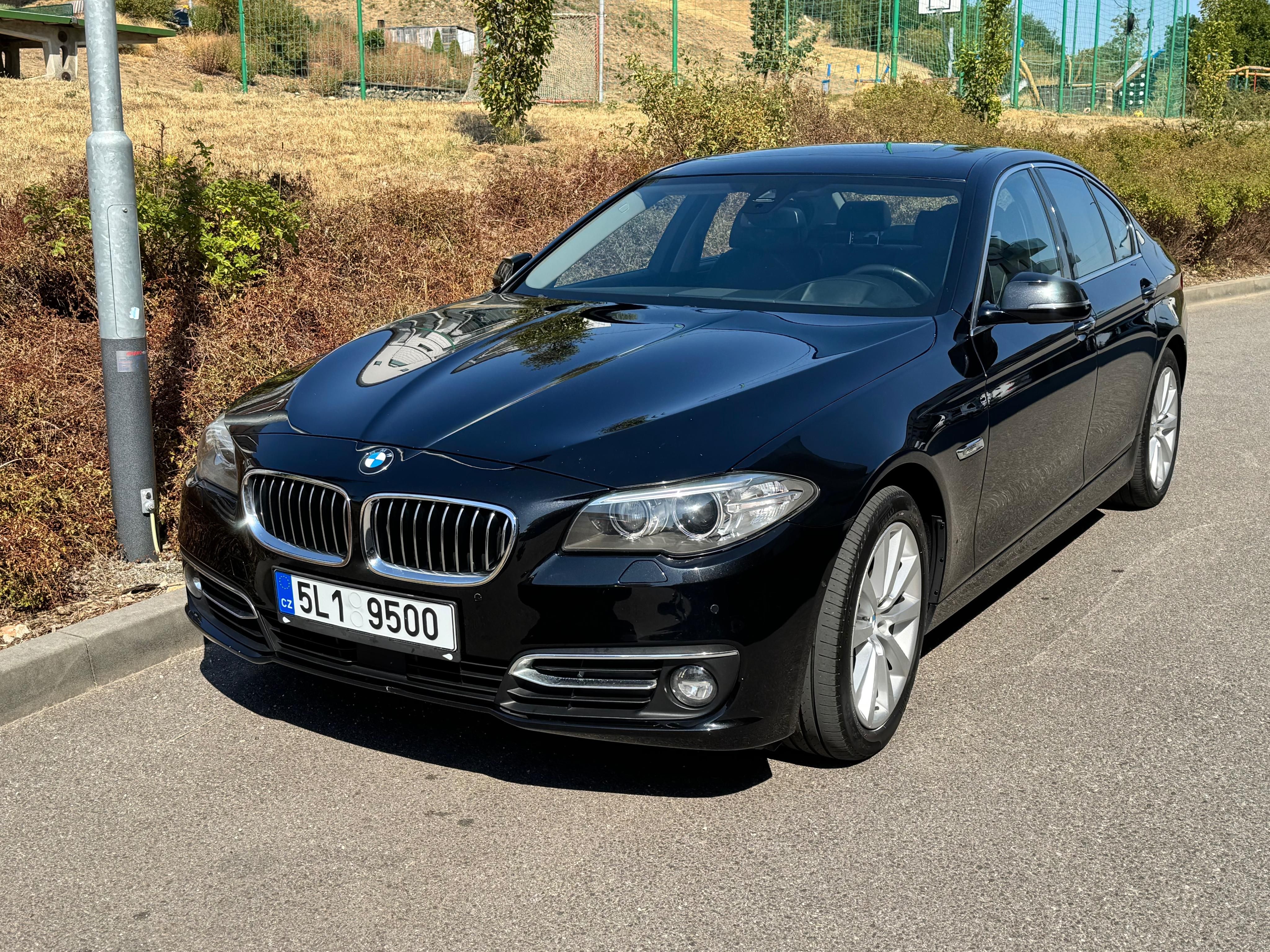 BMW Řada 5, Bmw 530xd top stav, top výbava