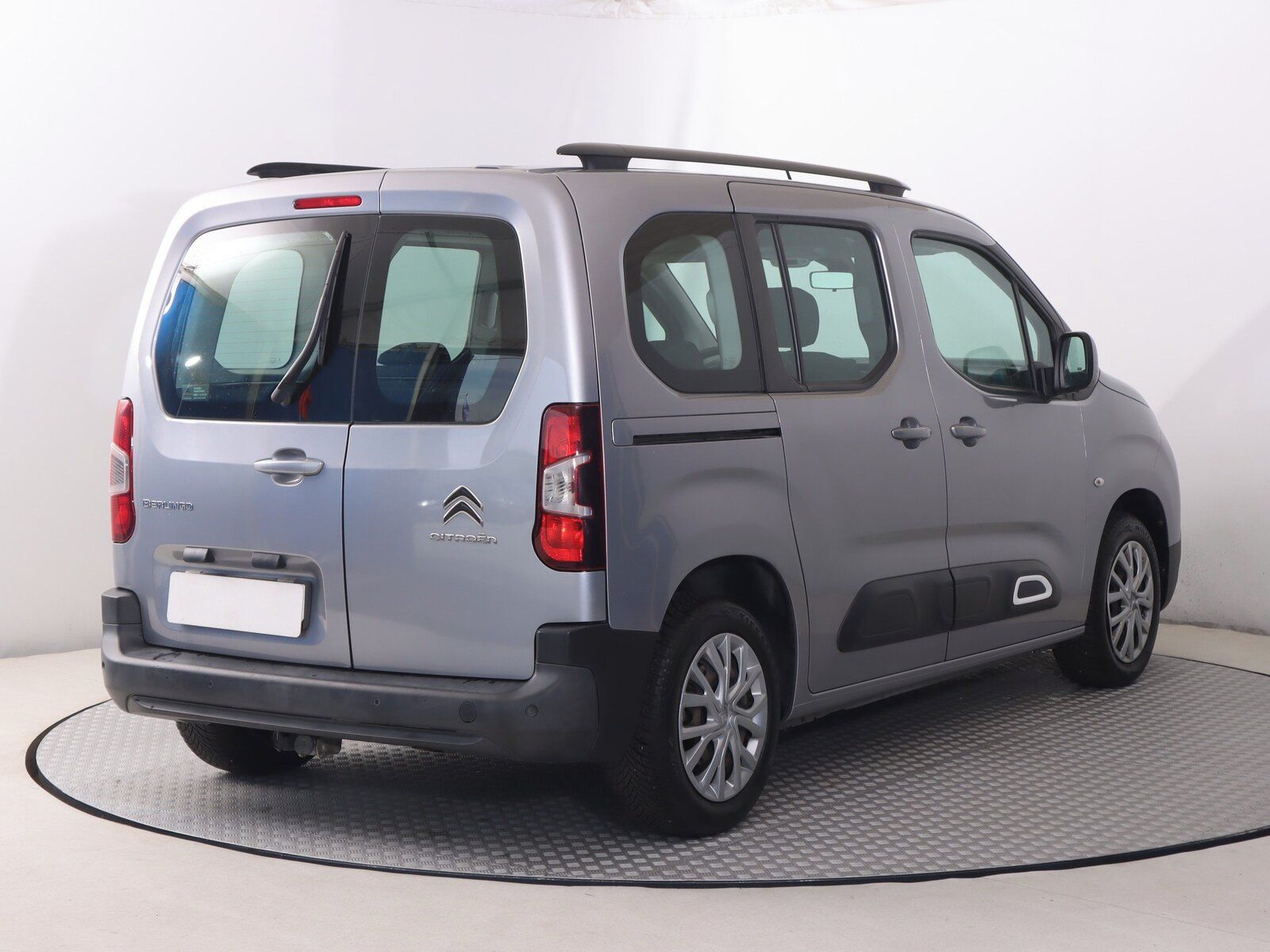 Citroën Berlingo, 1.2 PureTech, Live, 5Míst, ČR - fotka 5