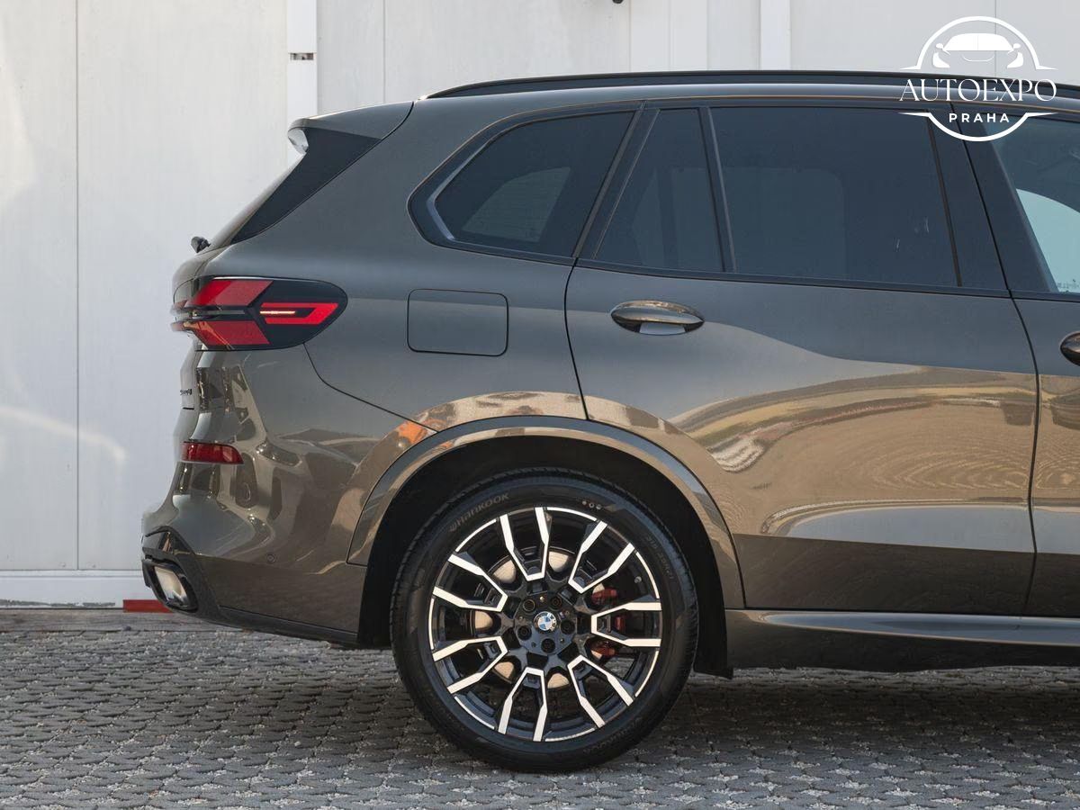 BMW X5, xDrive30d M-Sport* - fotka 4