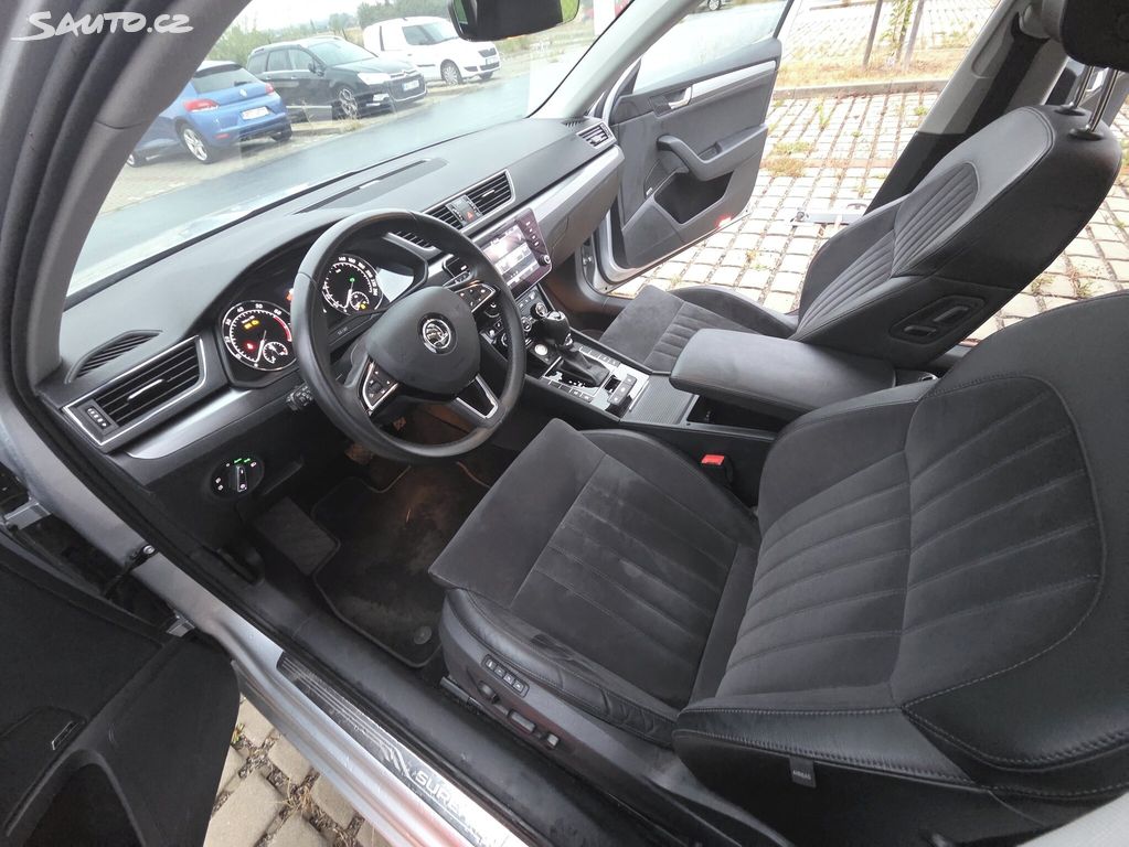 Skoda Superb 2017 desde República Checa