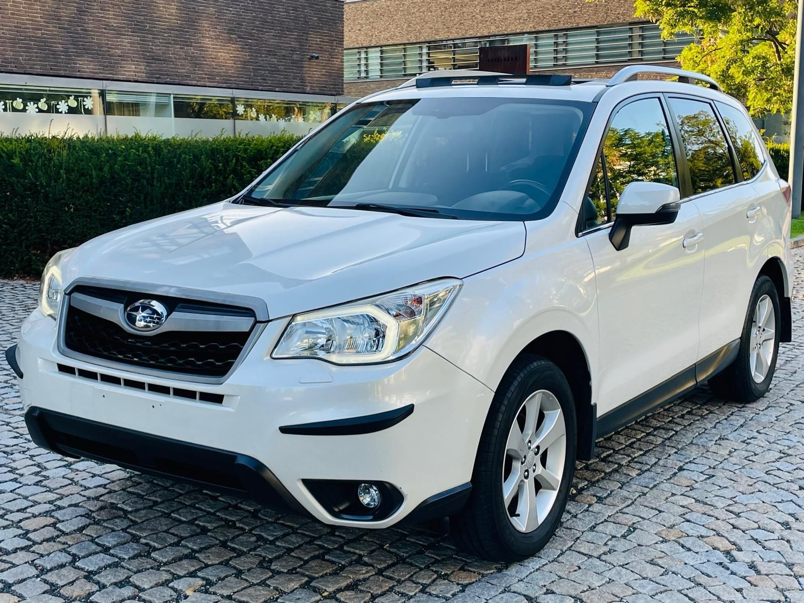 Subaru Forester, 2.0i 4x4 MANUÁL SERVISKA TAŽNÉ - fotka 3