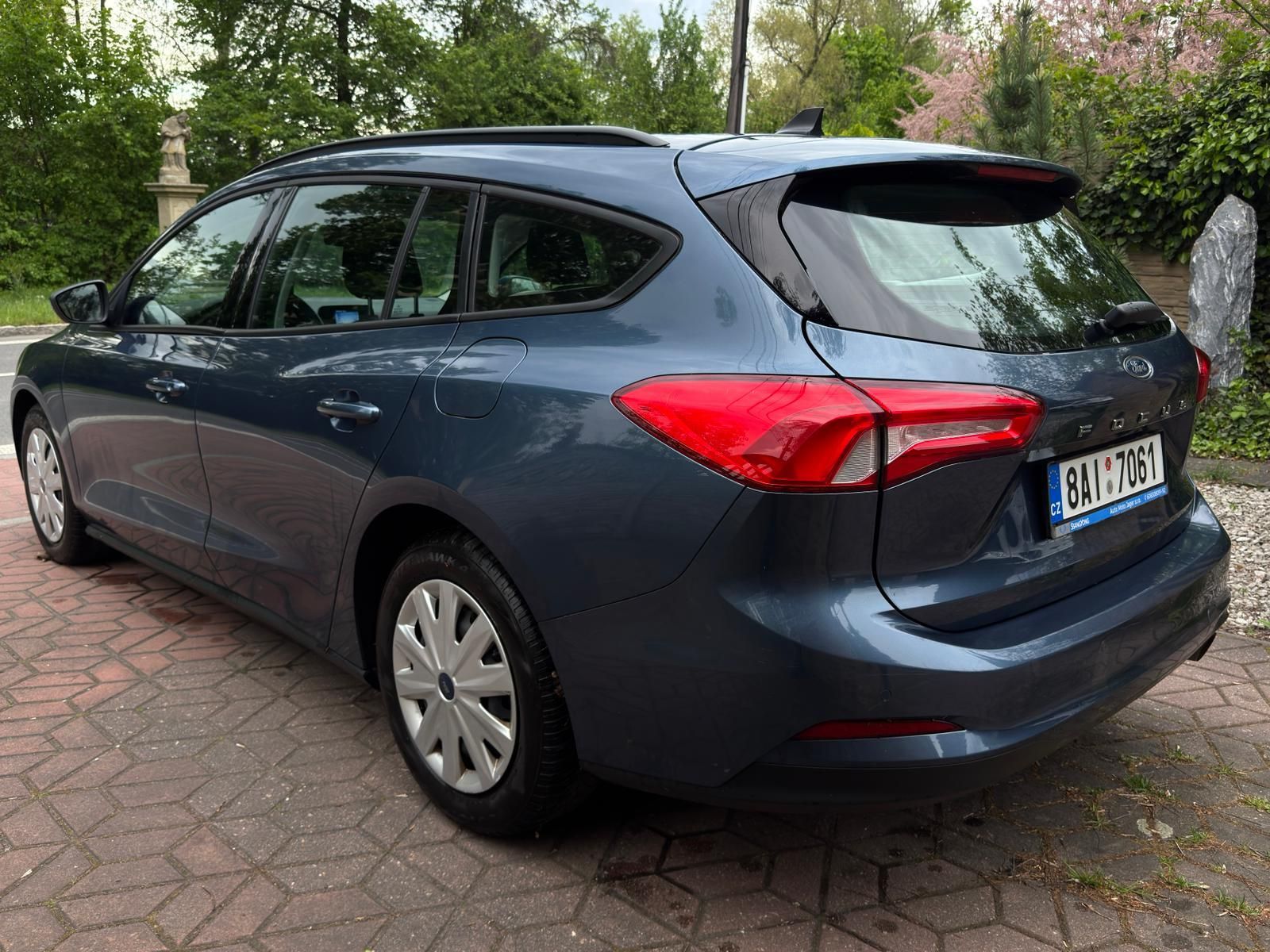 Ford Focus, 1.0EB 1.MAJ. ČR DPH SERVISKA - fotka 4