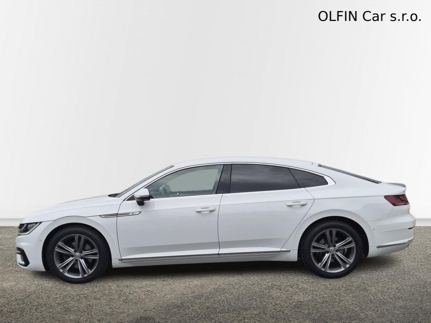 Volkswagen Arteon, R-Line 2.0 TSi 140 kW DSG - fotka 3