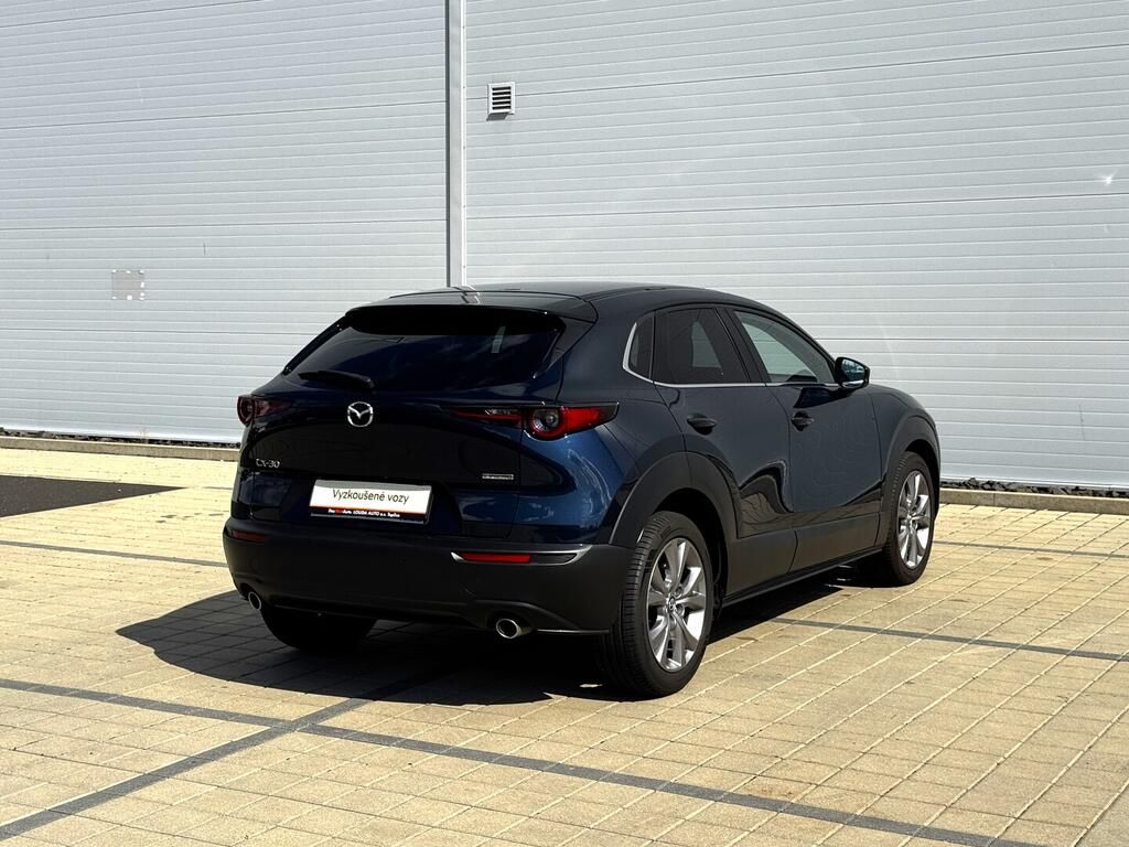 Mazda CX-30, Style Plus 2.0 Skyactiv 110 kW - fotka 5