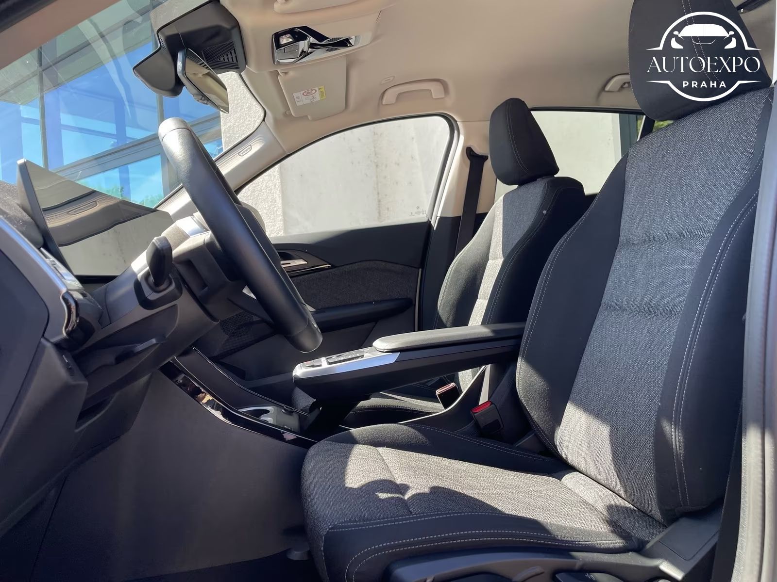 BMW X2, sDrive20i*Kamera*Keyless - fotka 5