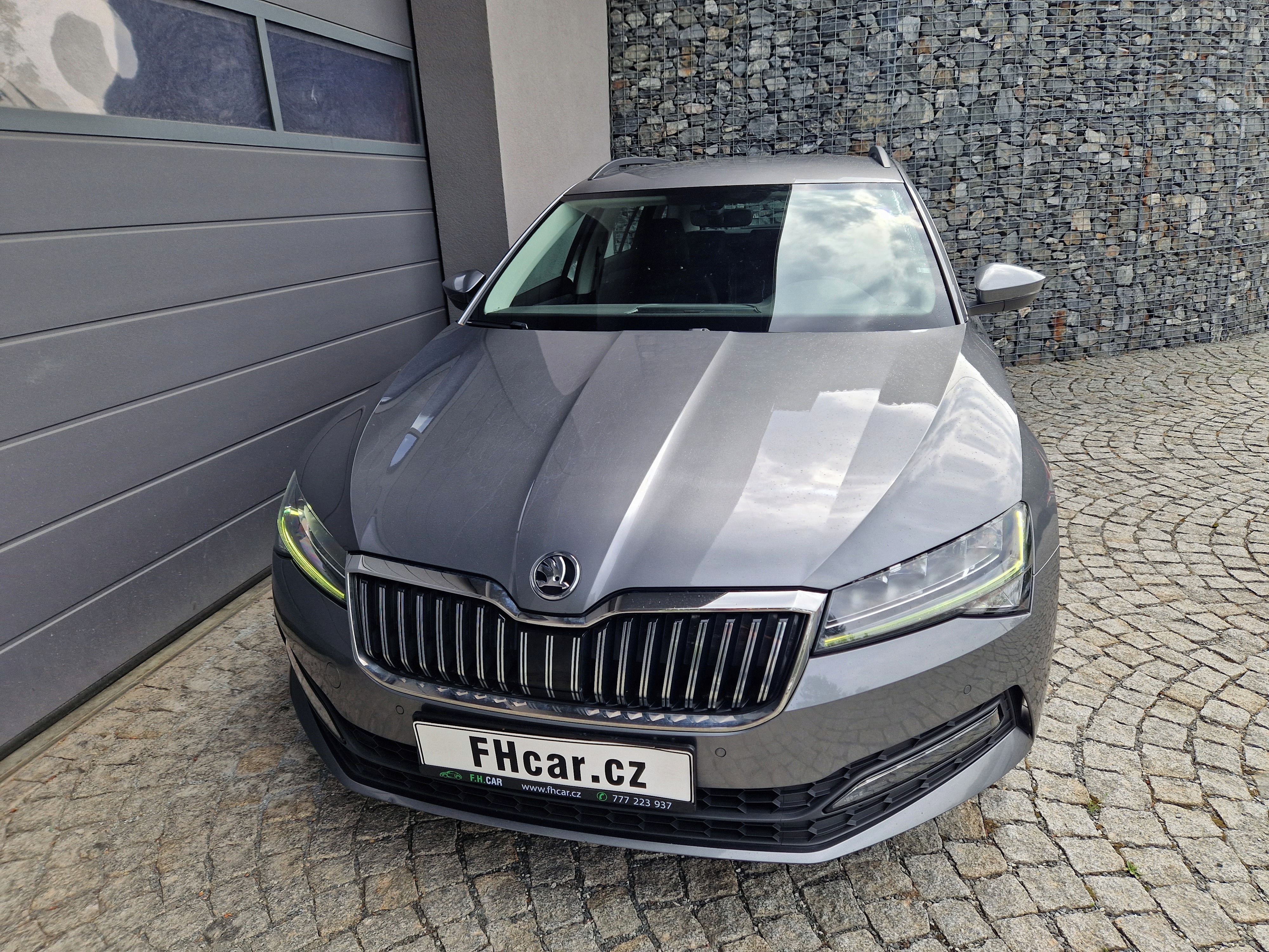 Škoda Superb, 2,0 TDI, 110KW, DSG, Ambition - fotka 3