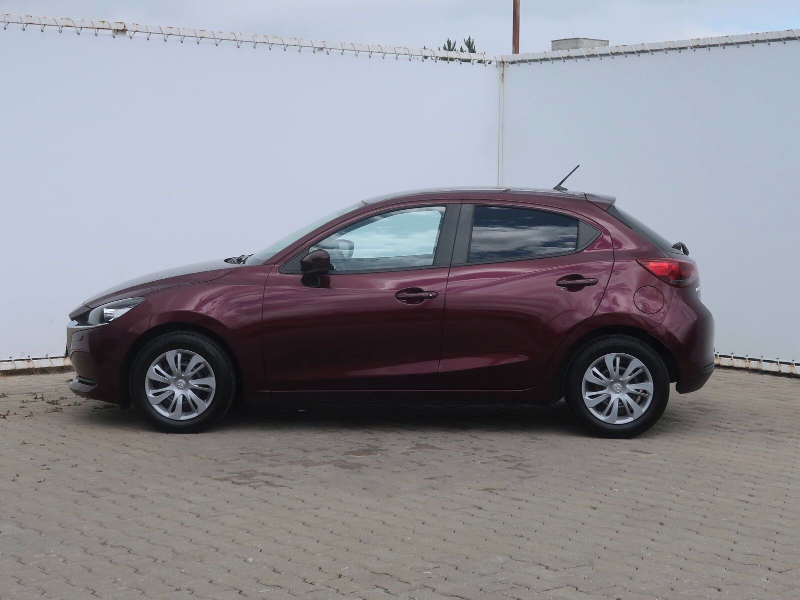 Mazda 2, 1.5 16V - fotka 3