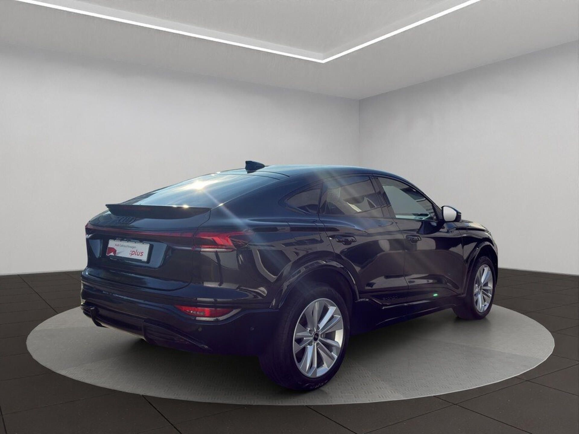 Audi Q6 e-tron, Sportback perf. S-Line HuD Pan - fotka 5