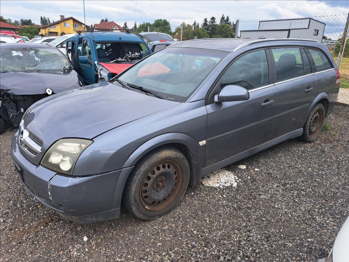 Opel Vectra, 3,0 DCI - fotka 5