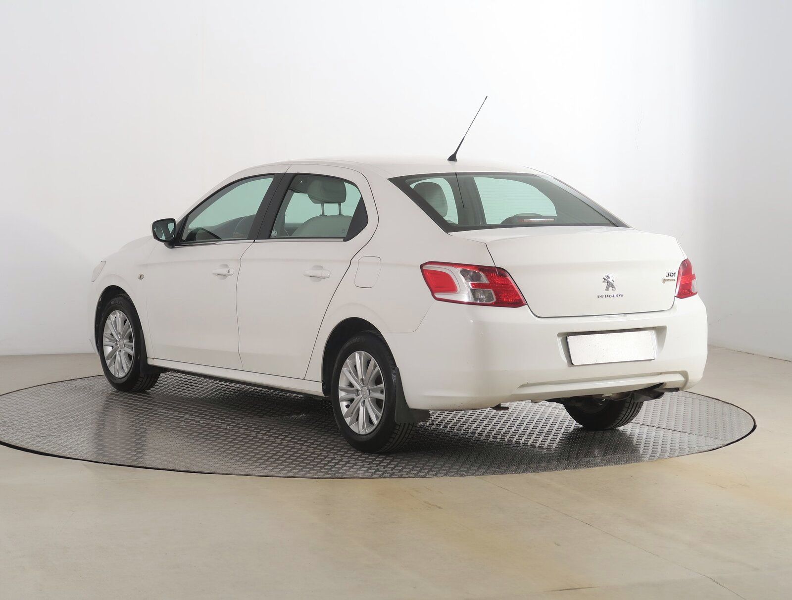 Peugeot 301, 1.2 VTi, Serv.kniha - fotka 4