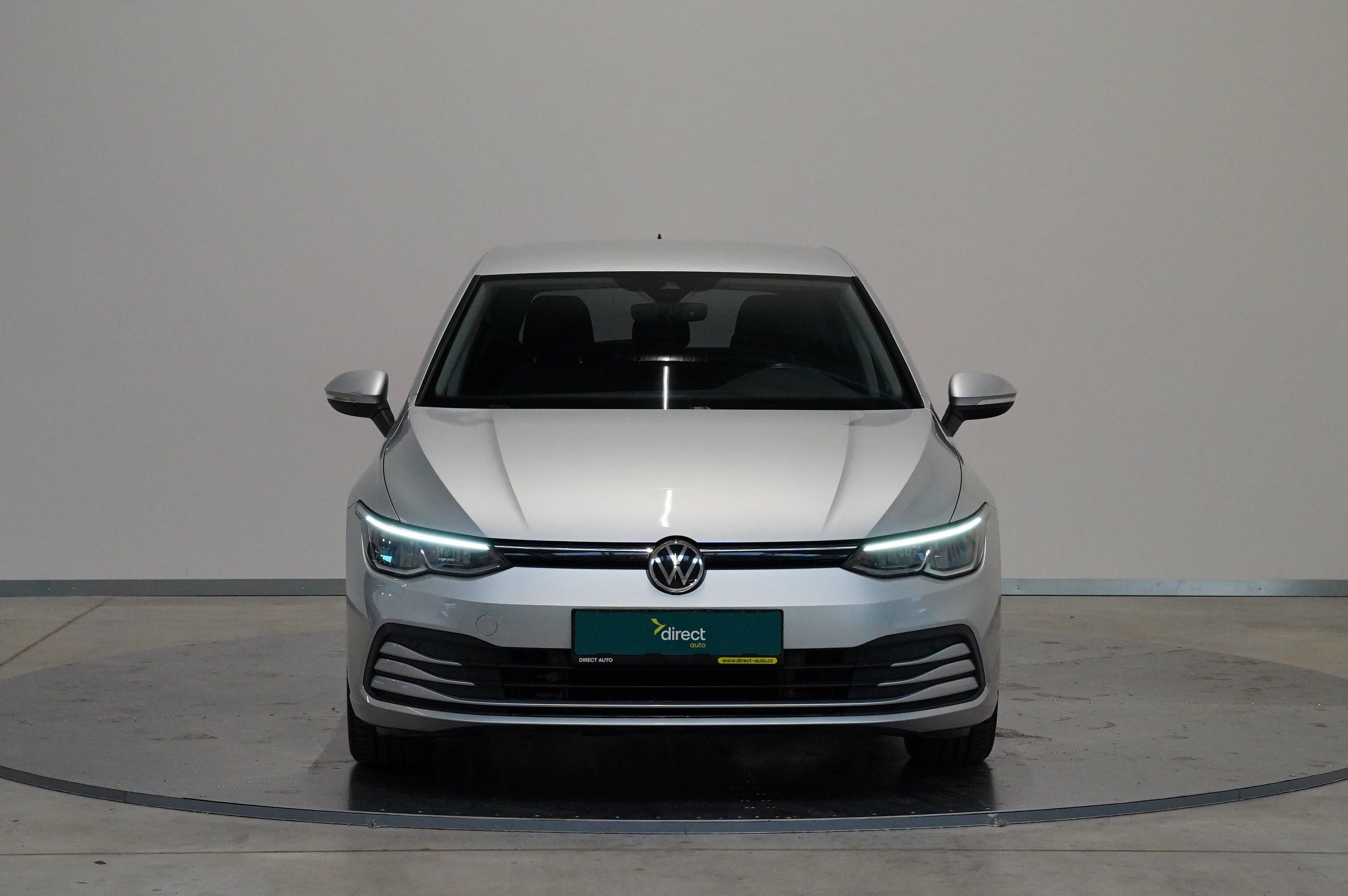Volkswagen Golf, 1.0 TSI 81 kW DSG Life - fotka 4