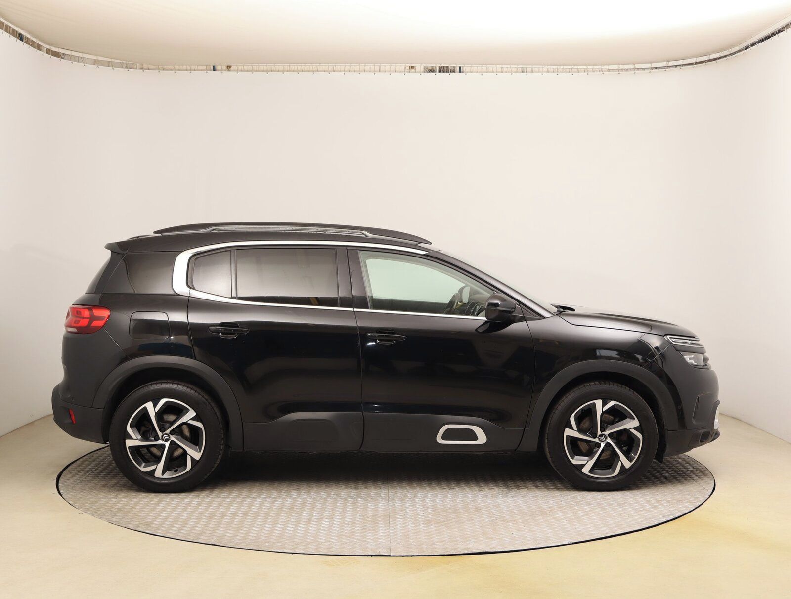 Citroën C5 Aircross, BlueHDi 180, Automat - fotka 6