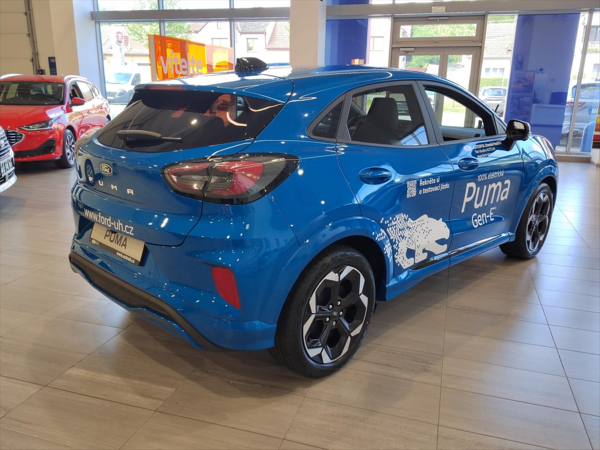 Ford Puma, 43 kWh STANDARDNÍ DOJEZD 123 k - fotka 4