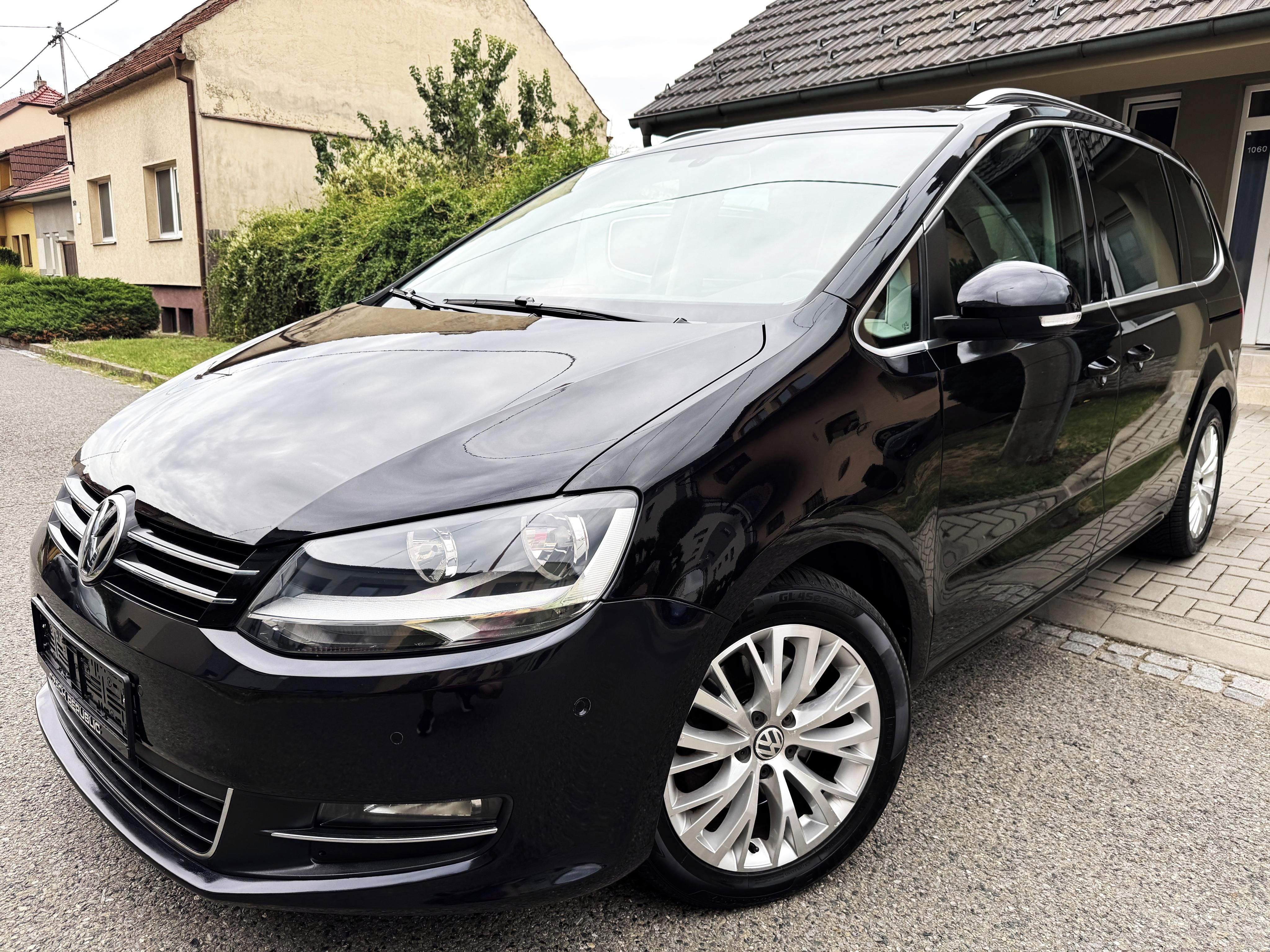 Volkswagen Sharan, 2.0TDI PANORAMA,TAŽNÉ,KAMERA, - fotka 2