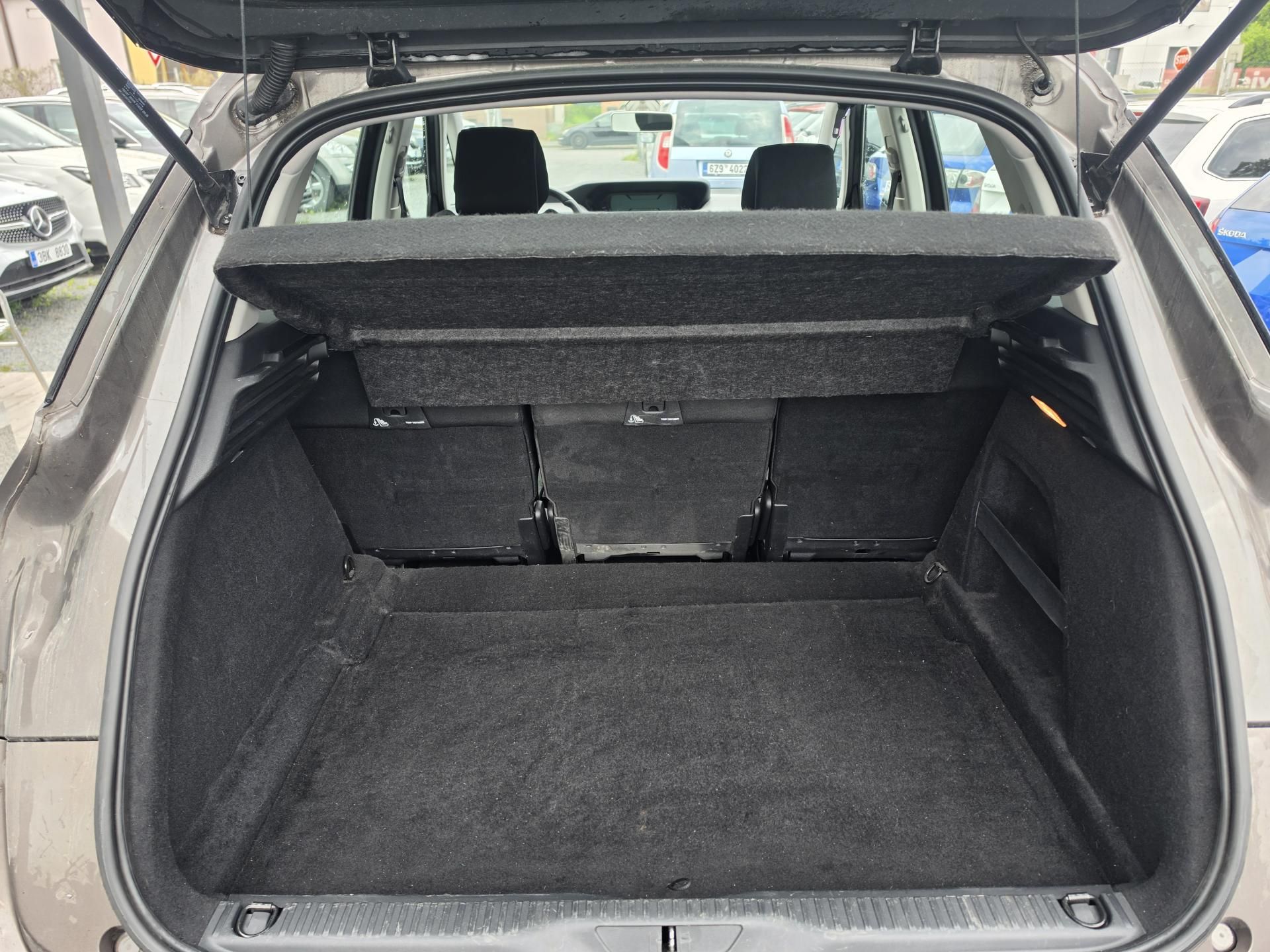 Citroën C4 Picasso, 1.2 TCE TZ Masáž - fotka 5