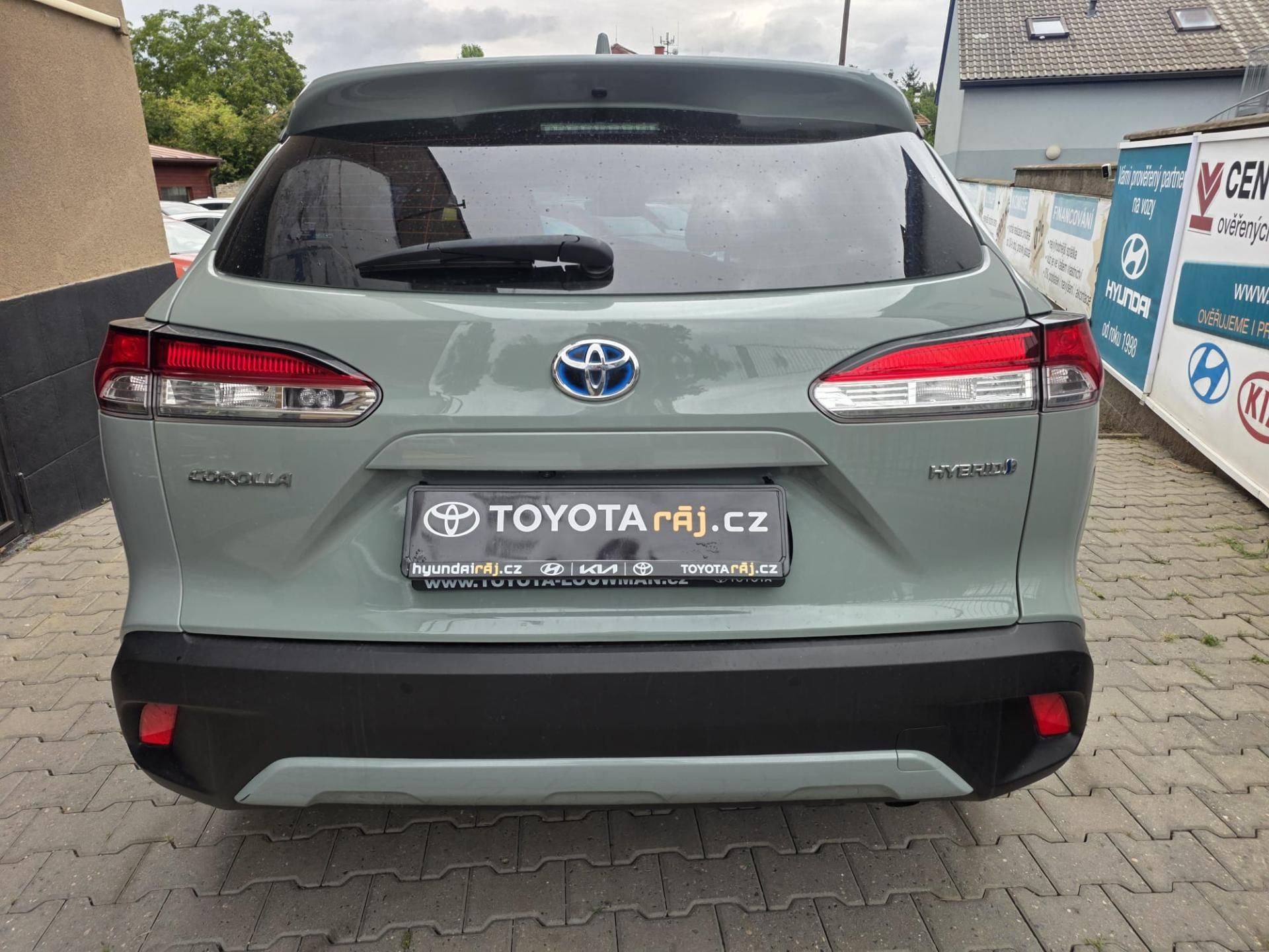 Toyota Corolla Cross, 2.0CROSS-HYBRID-ZÁRUKA-AUTOMAT - fotka 5