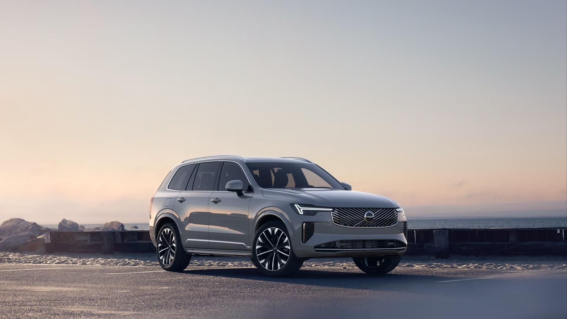 Volvo XC90, T8 AWD Plug-in BRIGHT ULTRA - fotka 2
