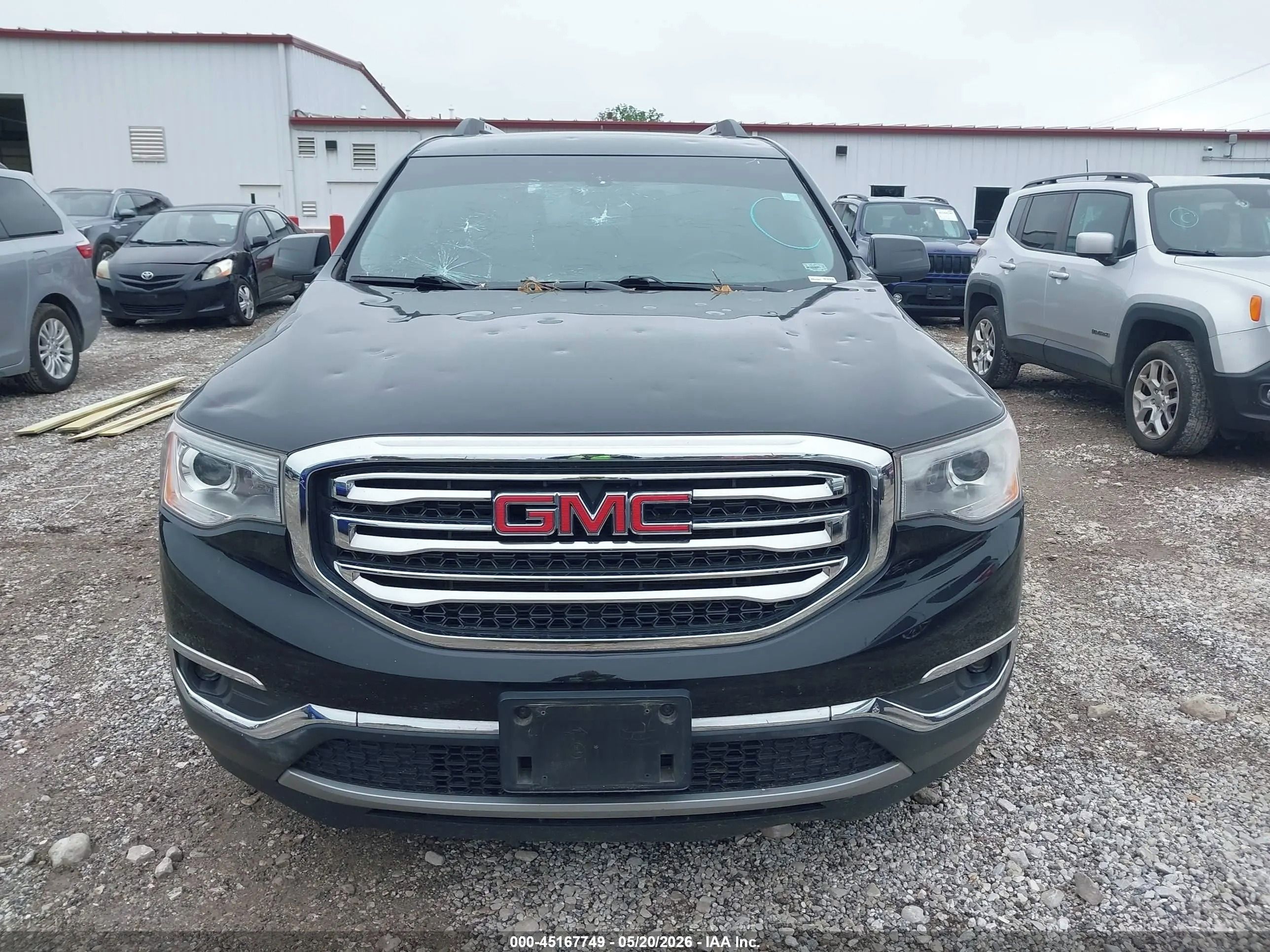 GMC Acadia, Auto na cestě - fotka 5