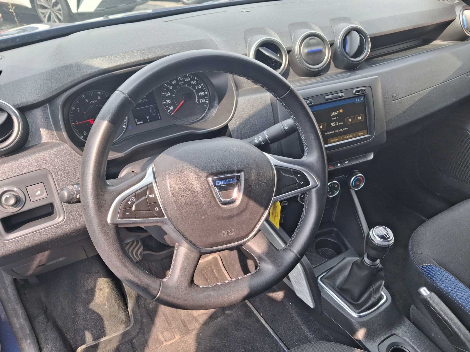 Dacia Duster, 1.0 TCe, Comfort, Serv.kniha - fotka 3