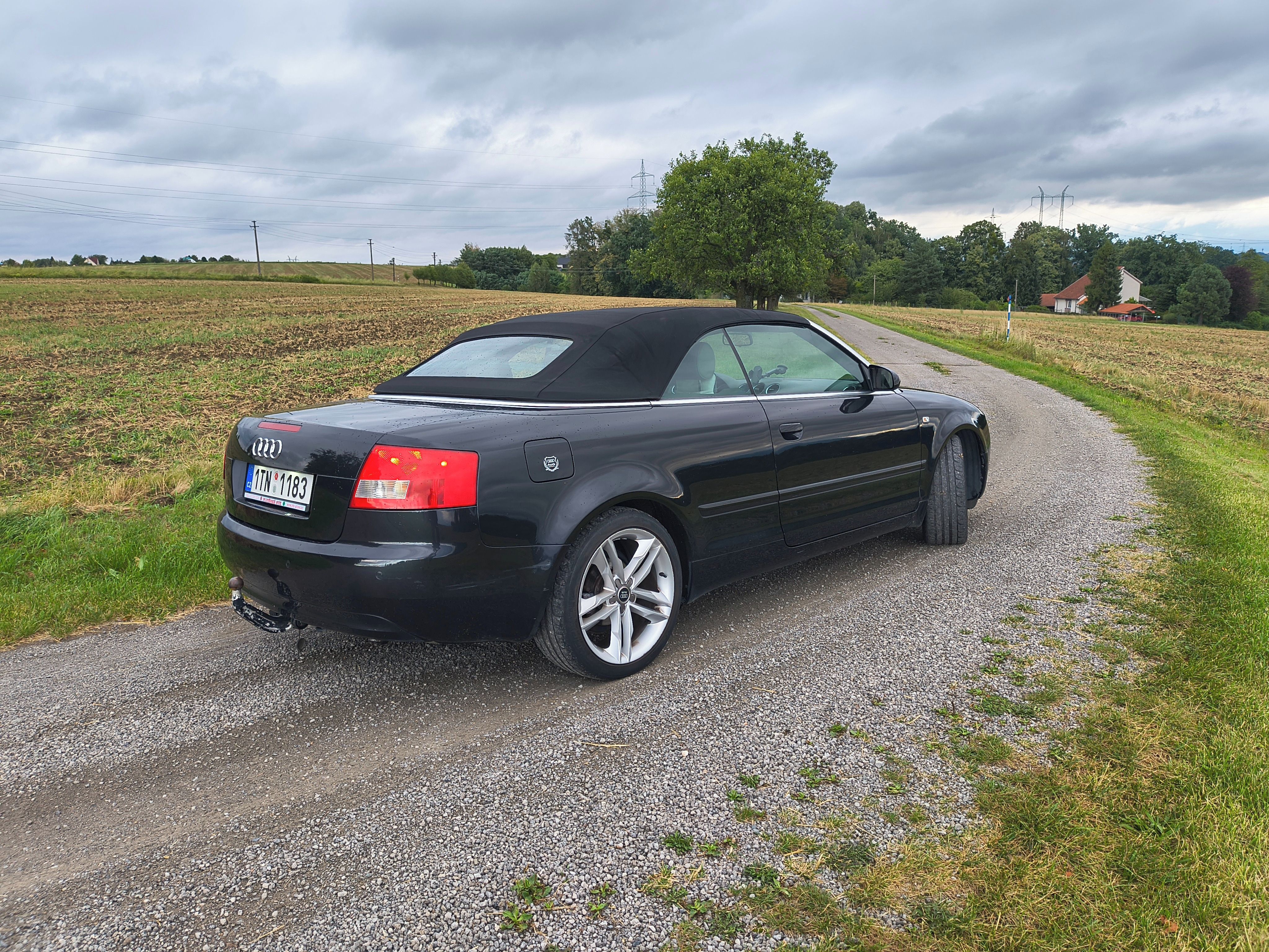 Audi A4, 2.5TDI multitronic Cabriolet - fotka 4