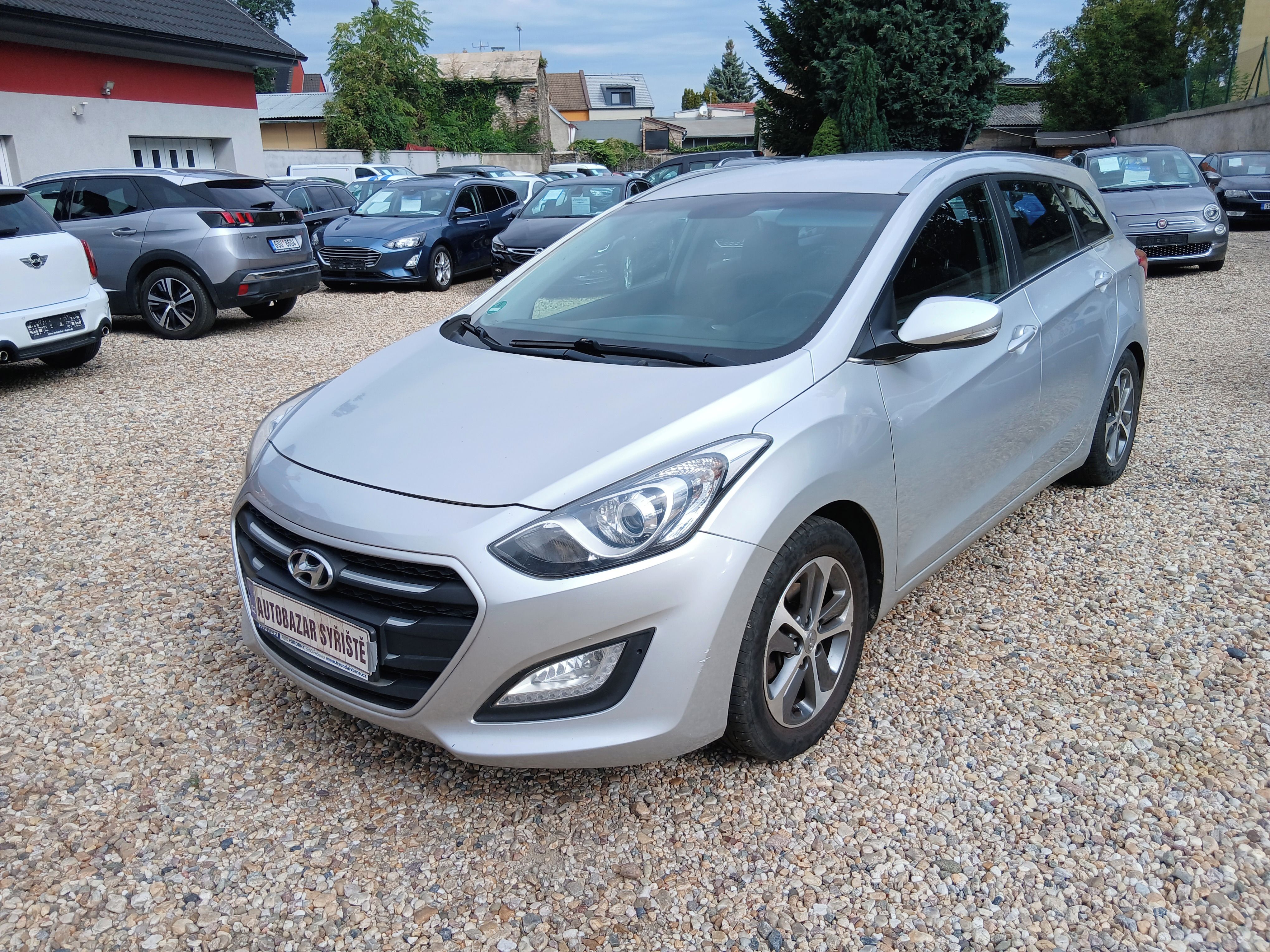 Hyundai i30, 1.6CRDi 81KW DPH,ČR +Zim.kola
