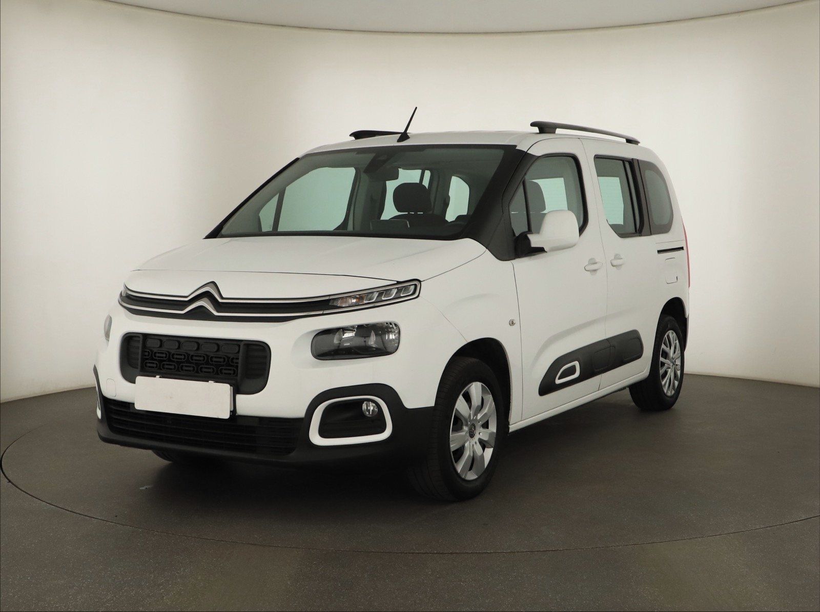 Citroën Berlingo, 1.5 BlueHDi, Feel, 5Míst - fotka 2