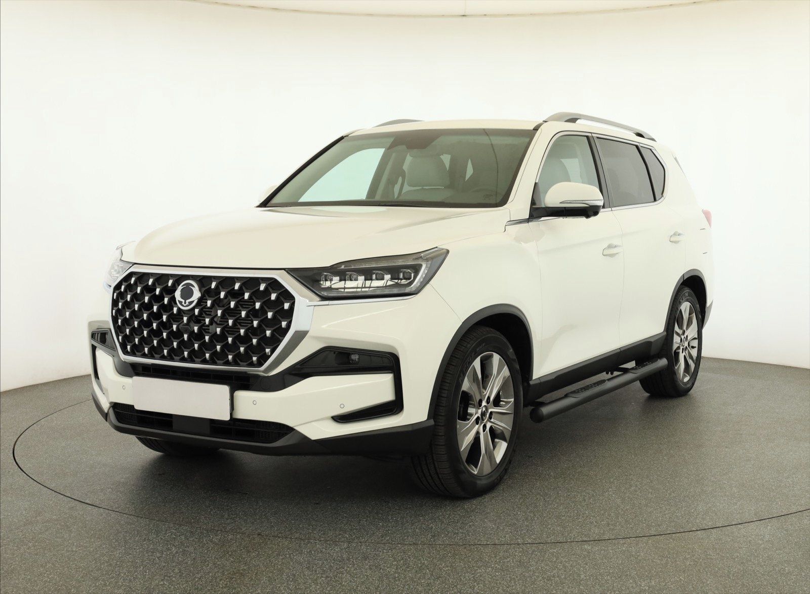 SsangYong Rexton, 2.2 Diesel, 4X4, Automat, ČR - fotka 2