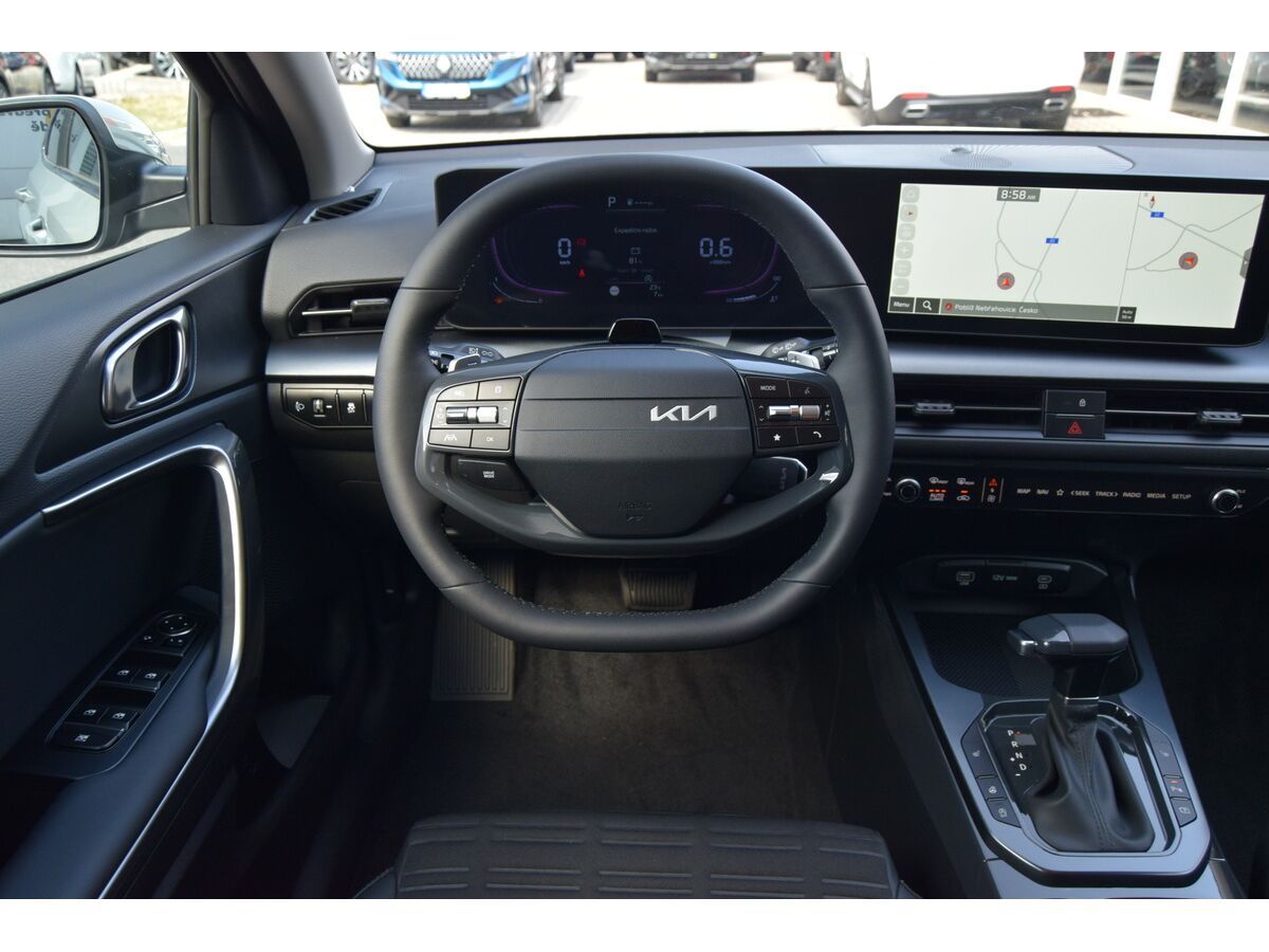 Kia XCee´d, 1,6 T-GDi  7DCT EXCLUSIVE - fotka 6