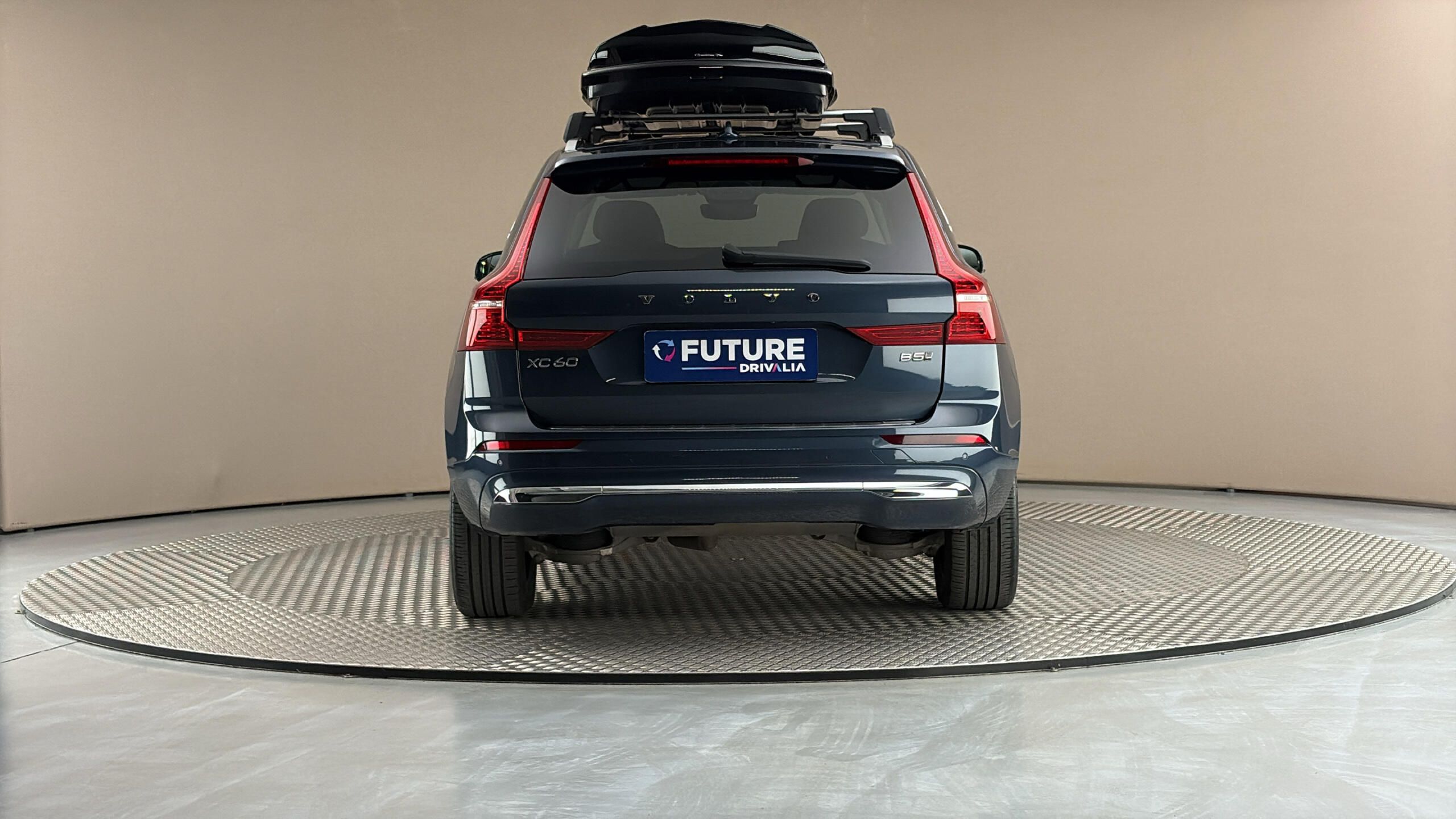 Volvo XC60, 2.0 B5 AUT AWD Inscription - fotka 5