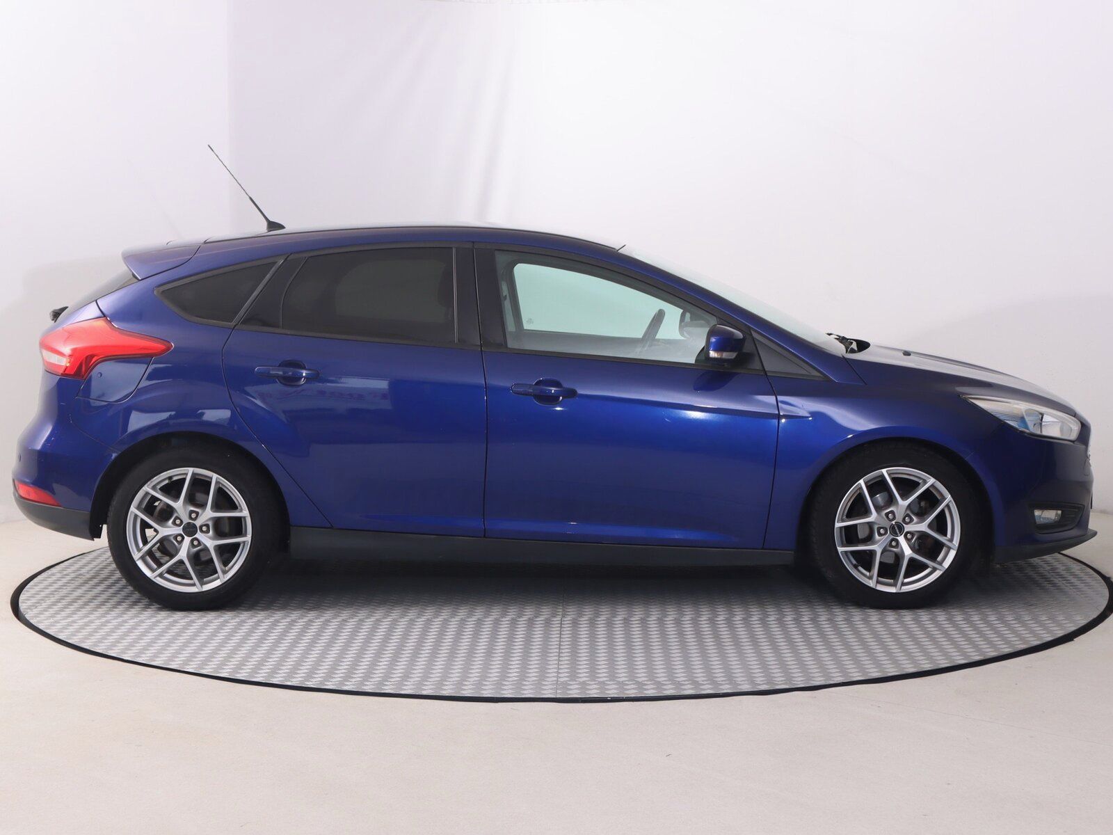 Ford Focus, 1.5 TDCi, Automat - fotka 6
