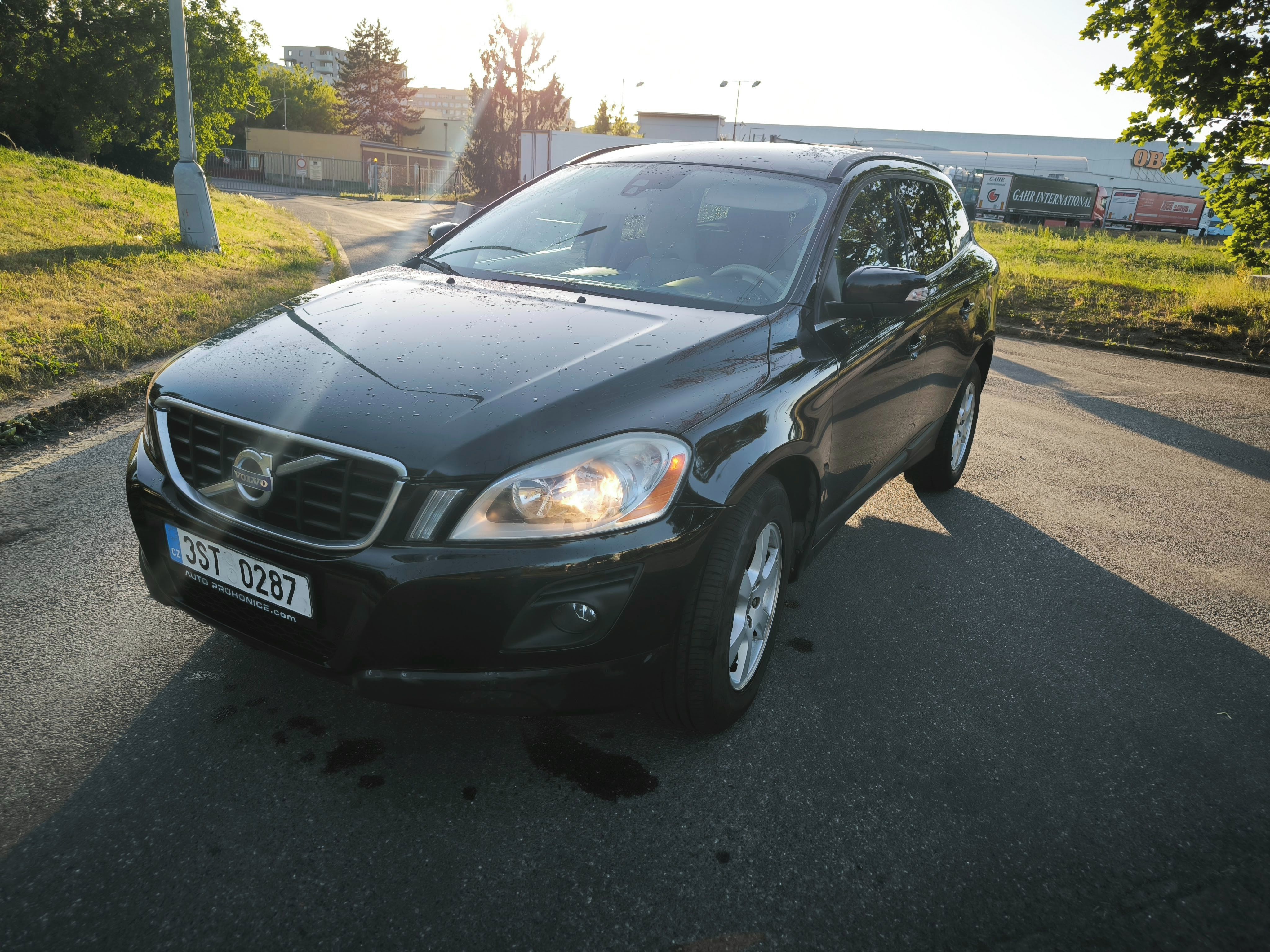 Volvo XC60, 2010 Volvo XC60 2.4D AWD 120kW - fotka 6