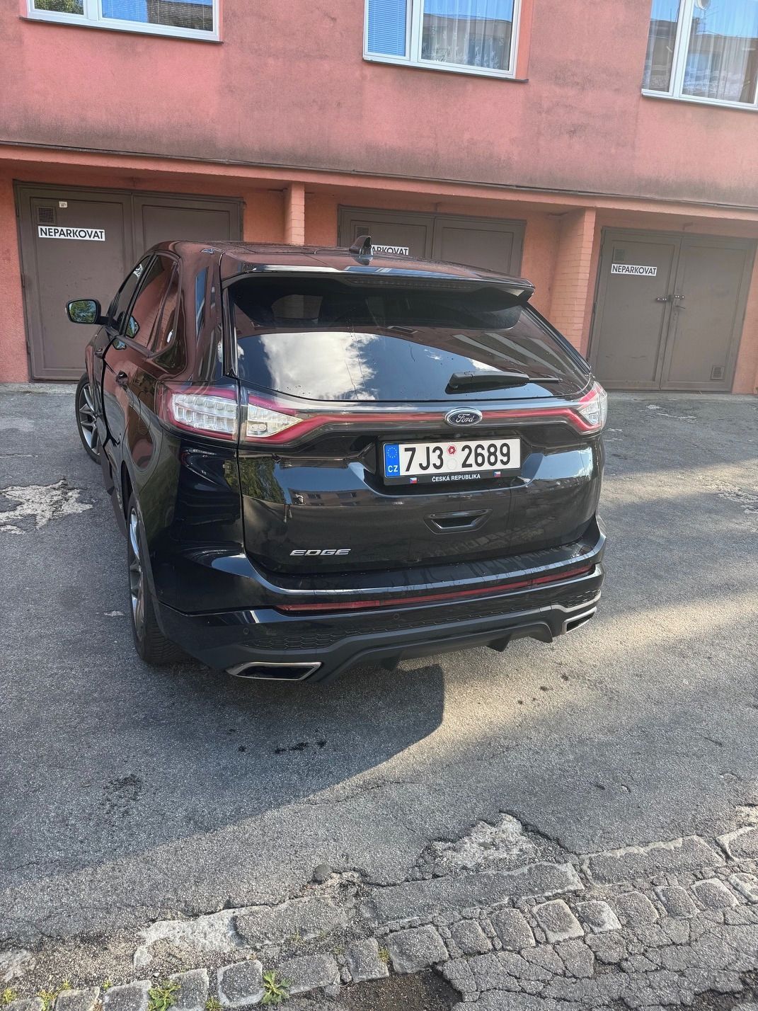 Ford Edge, Ford Edge,2,0 Bi-TDCi, ST-Line - fotka 5